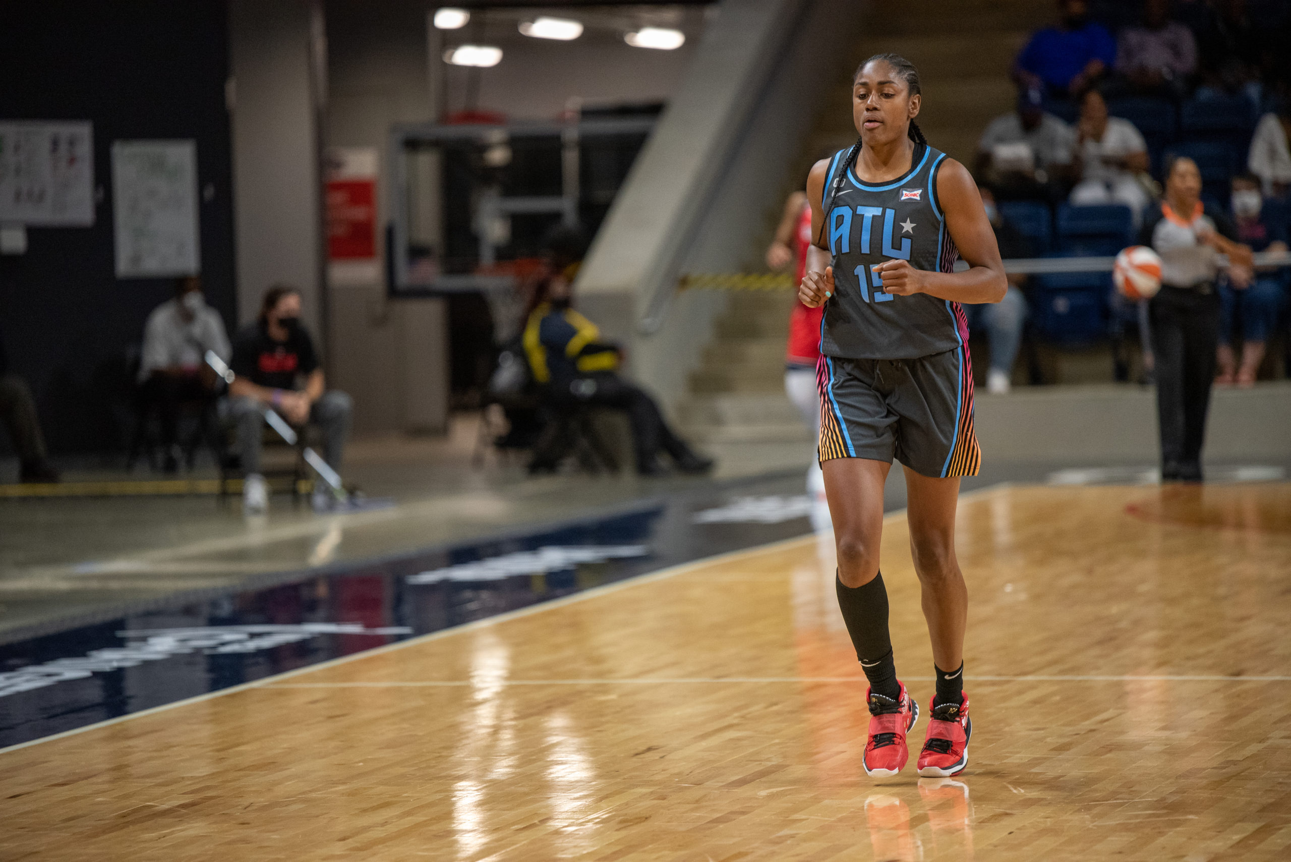 Tiffany Hayes of the Atlanta Dream jogs down the court