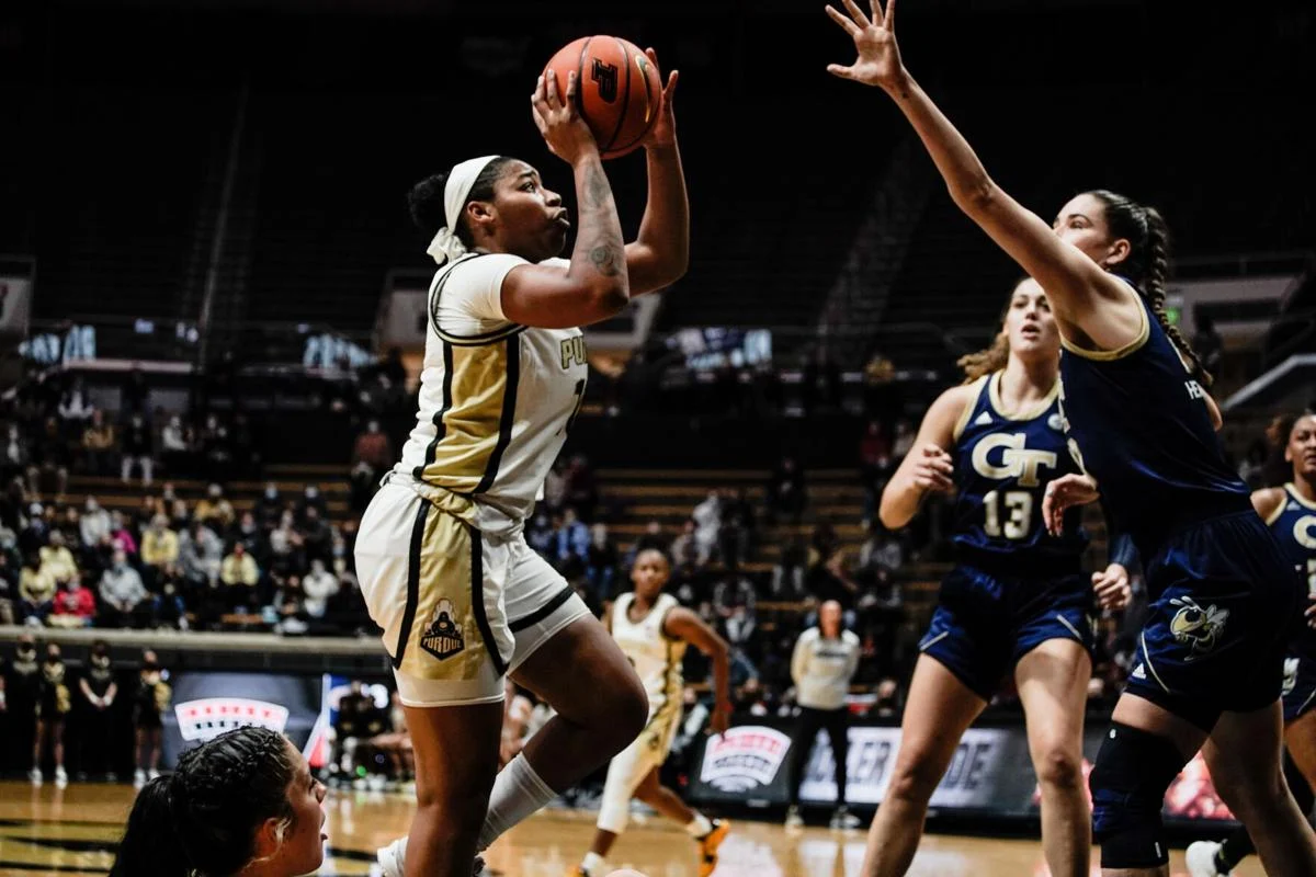 Jeanae Terry rises above Georgia Tech's center for for a floater.