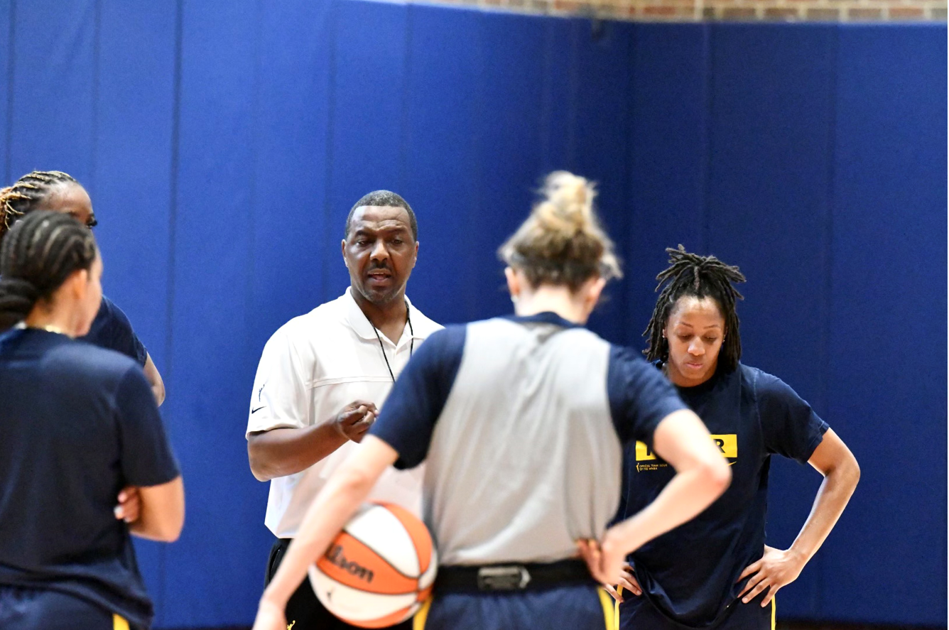 Indiana Fever interim head coach Carlos Knox coaches the Fever at practice on May 26, 2022.