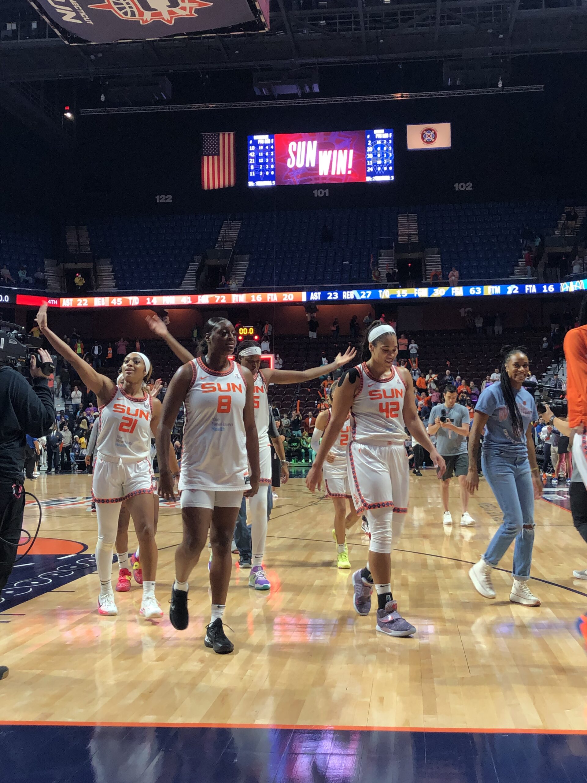 The Connecticut Sun celebrate as they come off the court following Game 4's win over the Chicago Sky, September 6, 2022. (Howard Megdal photo)