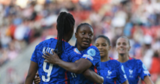 Marie-Antoinette Katoto (9 France) and Kadidiatou Diani (11 France) after the second goal of France during the UEFA Womens Euro 2022 football match between France and Italy at New York Stadium in Rotherham, England. (Sven Beyrich /Sportfrauen /SPP)