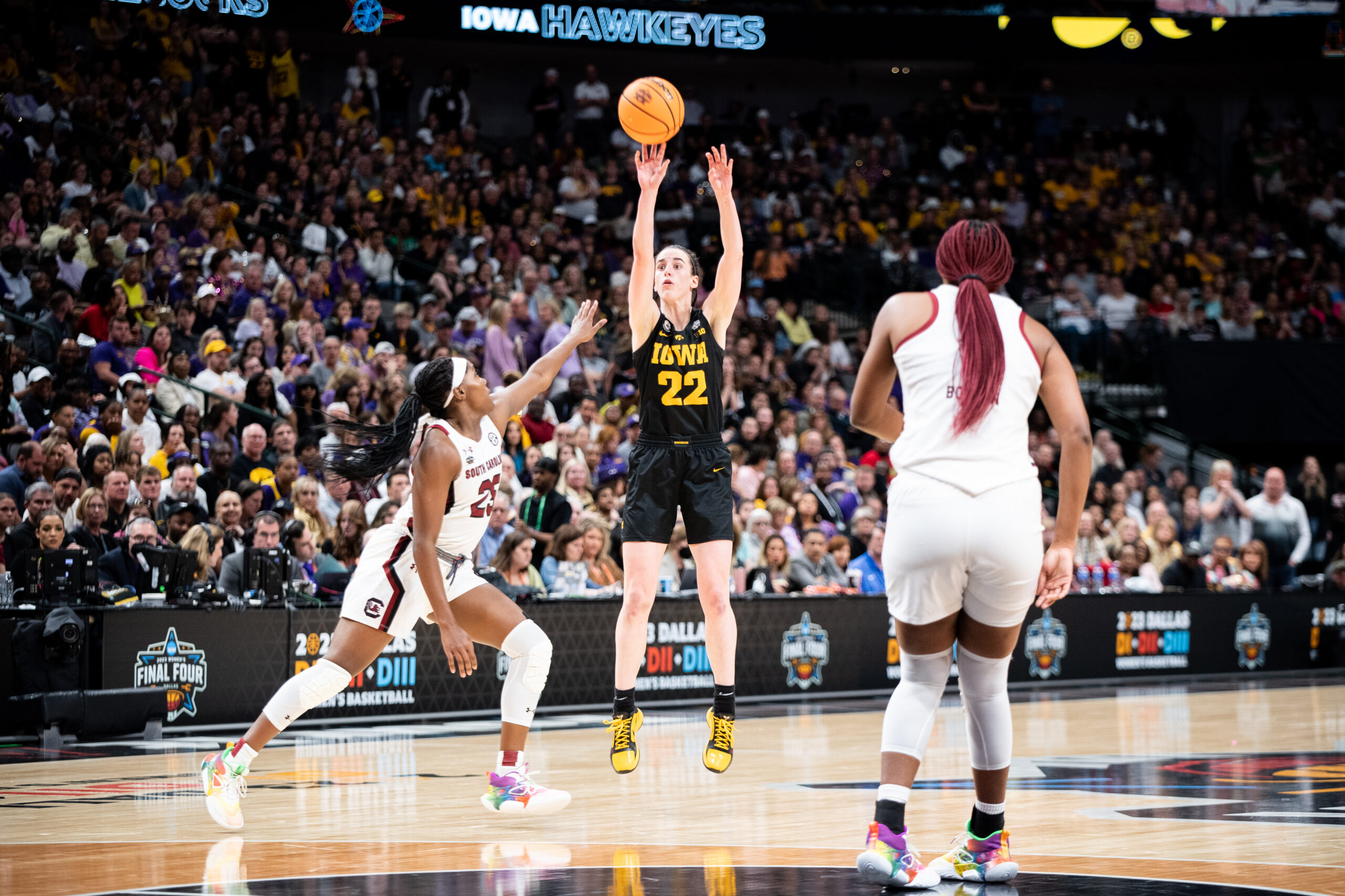 Caitlin Clark pulls up for a shot against South Carolina on March 31, 2023.