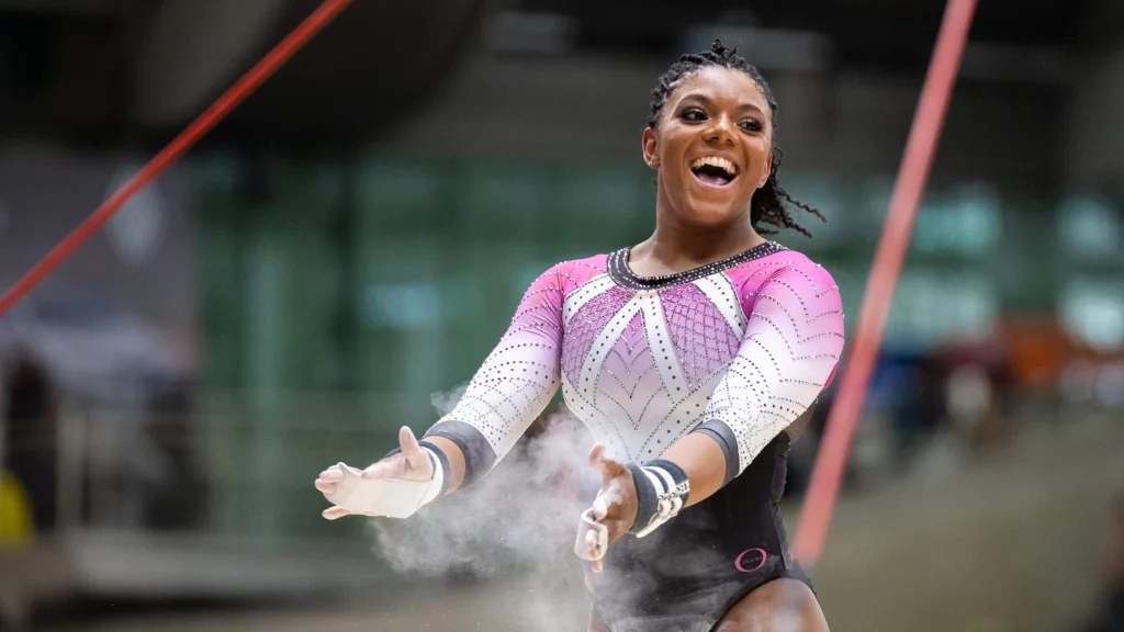 Lynnzee Brown, Denver alumna, competing at Pan Am Championships. Photo Credit: Samantha Peene