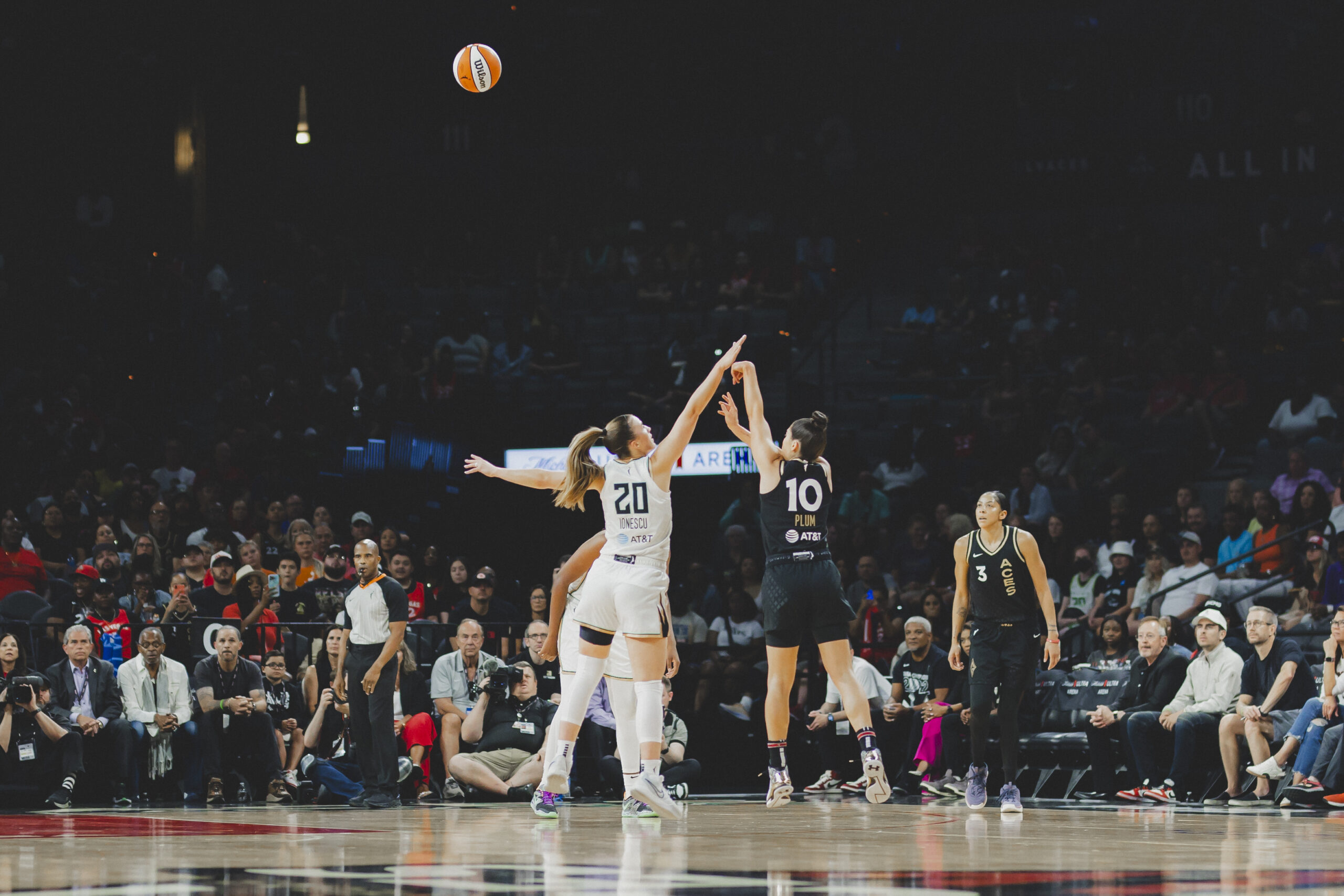 Locked On WBB: Lynette Woodard talks Caitlin Clark, AIAW | The IX ...