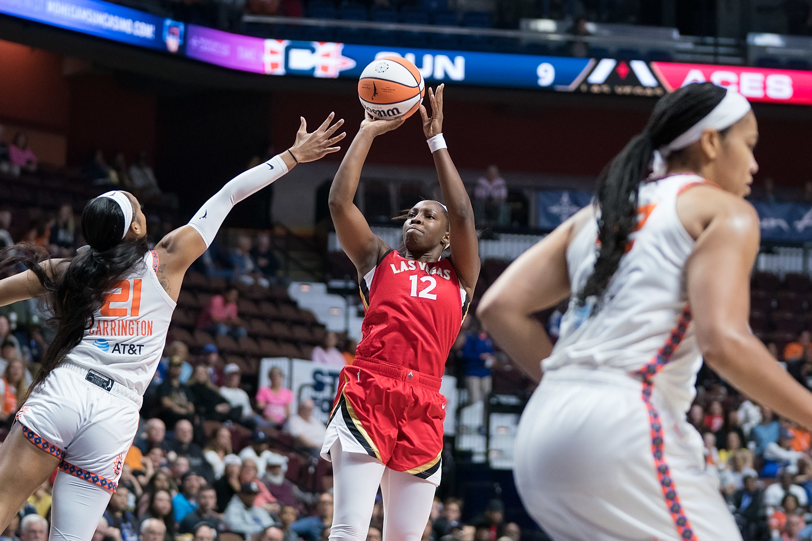 Las Vegas Aces guard Chelsea Gray (12) shoots during the WNBA game between the Las Vegas Aces and the Connecticut Sun at Mohegan Sun Arena, Uncasville, Connecticut, USA on June 06, 2023. Photo Credit: Chris Poss