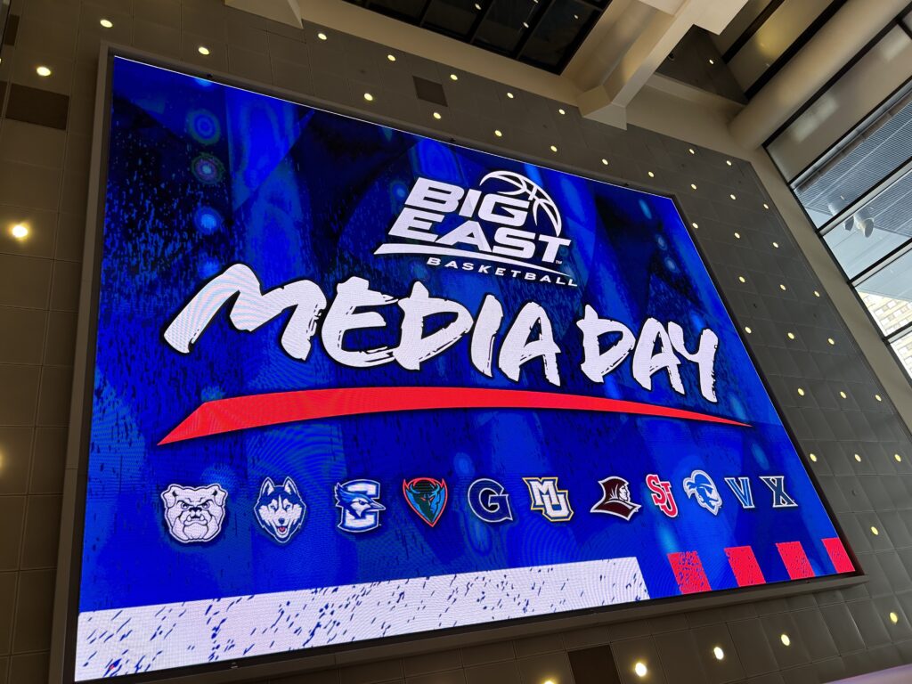 The ceiling at Madison Square Garden, Oct. 24, 2023. How'd they do that? (Howard Megdal photo)