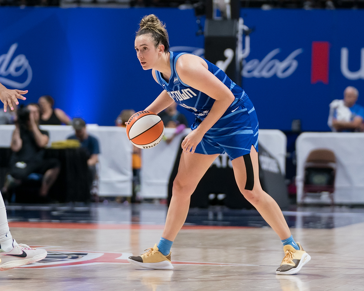 Photo of Chicago Sky guard Marina Mabrey (4) during the WNBA game between the Chicago Sky and the Connecticut Sun at Mohegan Sun Arena.