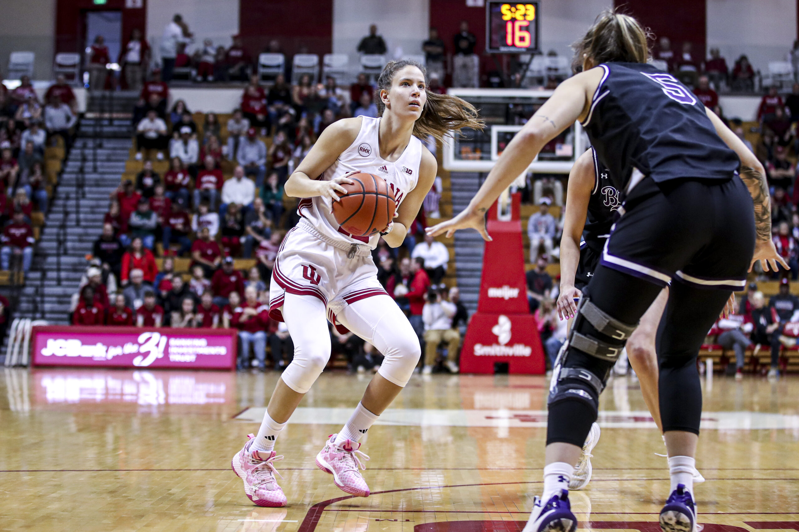 Yarden Garzon looks to take a shot against Lipscomb at Assembly Hall.