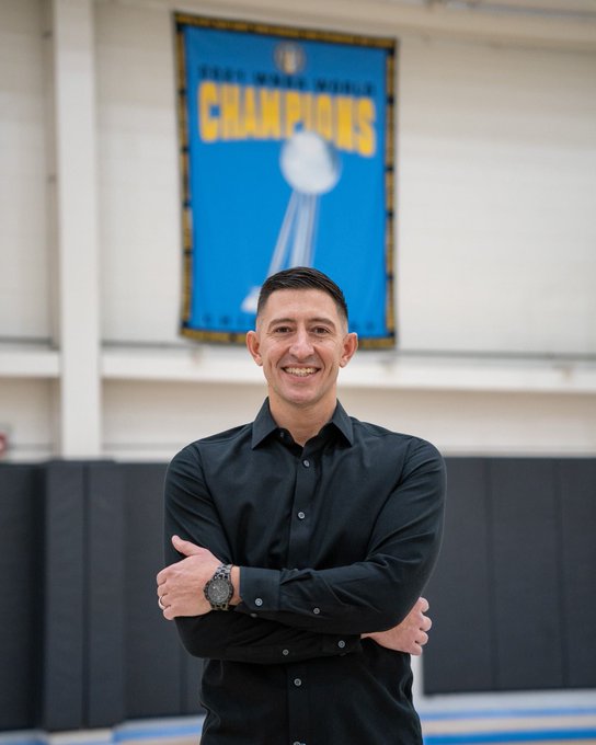 Photo of Chicago Sky general manager Jeff Pagliocca at his introductory press conference.