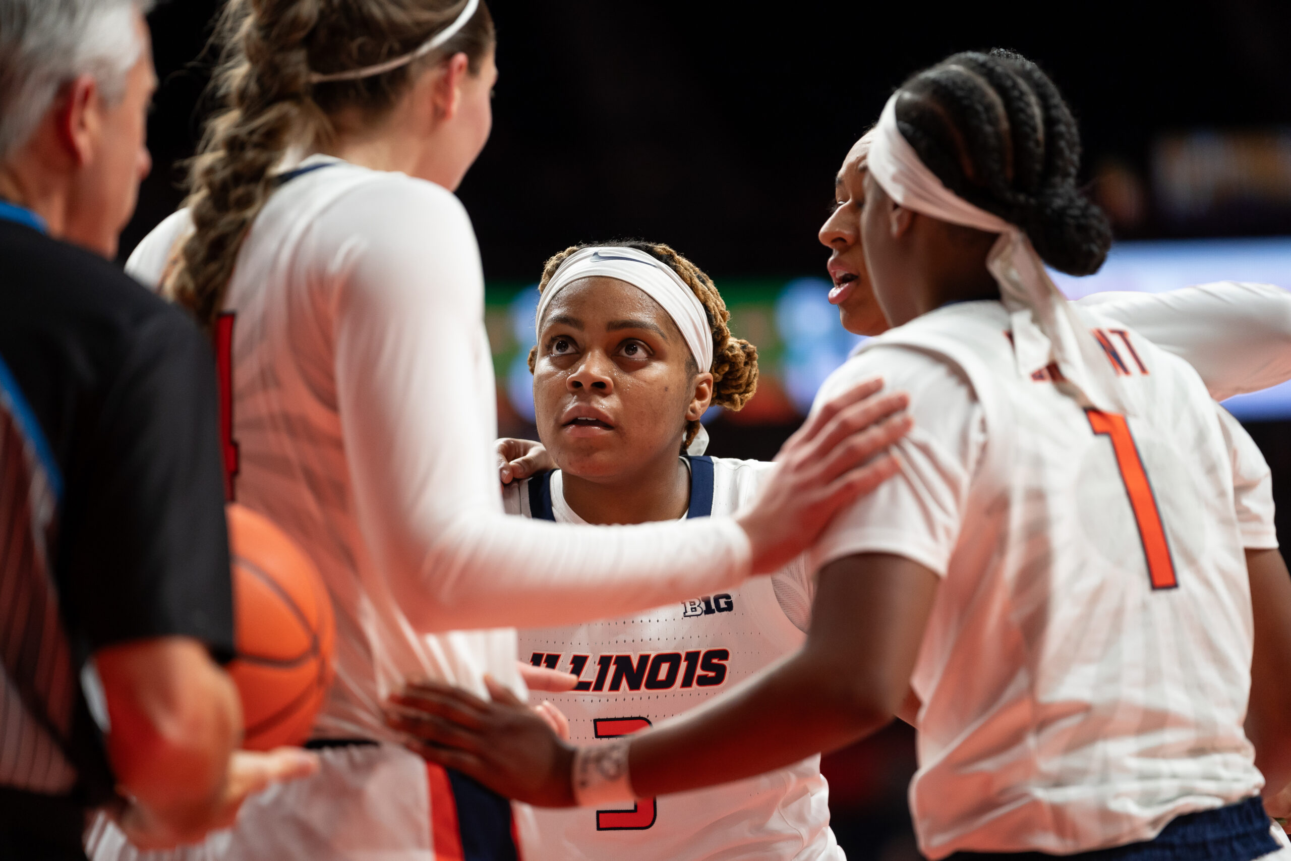 Illinois players huddle during their game against Missouri.