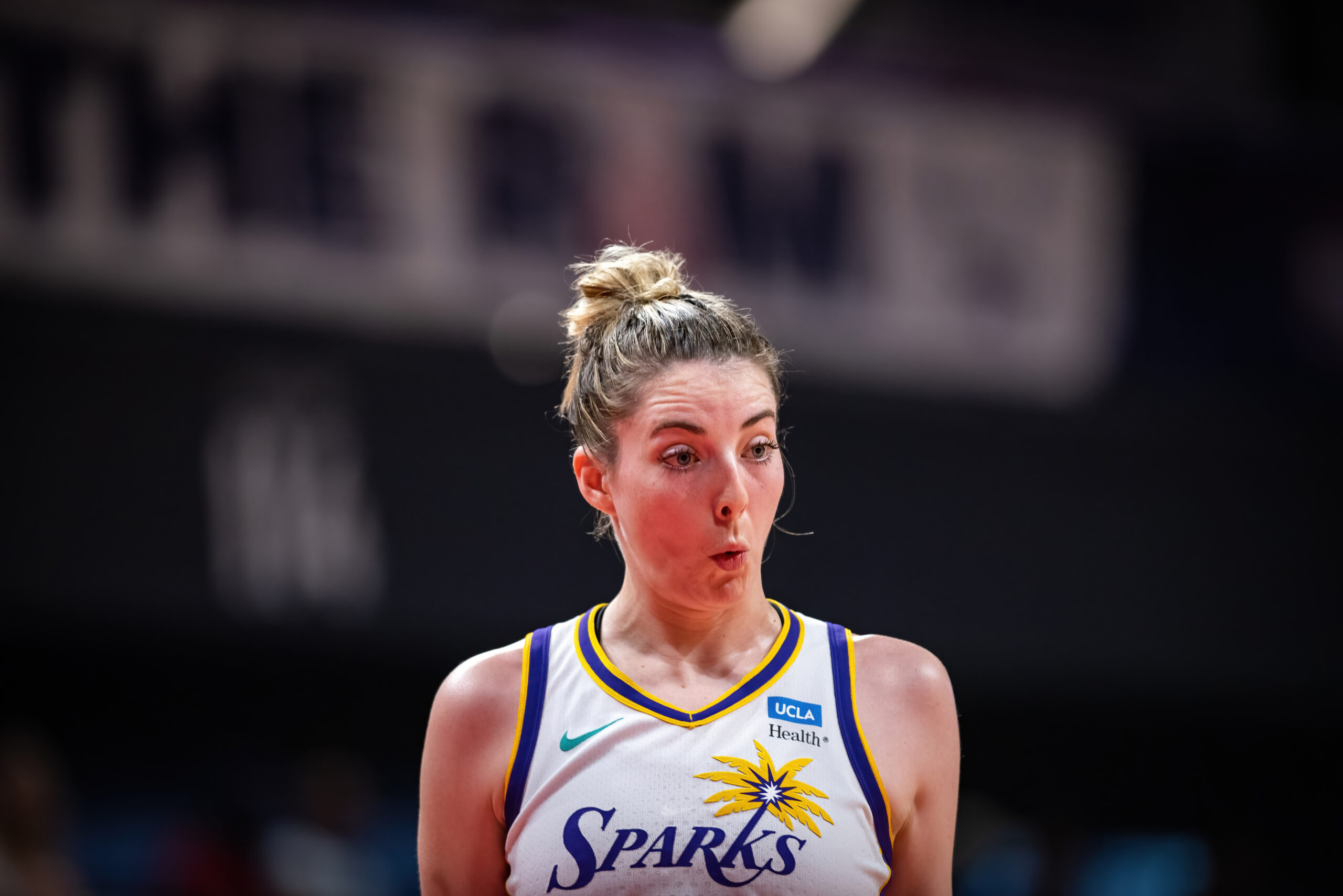 Katie Lou Samuelson reacts with surprise during a game against the Washington Mystics on Aug. 7, 2022. (Domenic Allegra photo)