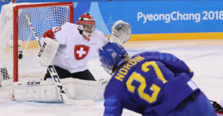 Switzerland goaltender Florence Schelling in the net