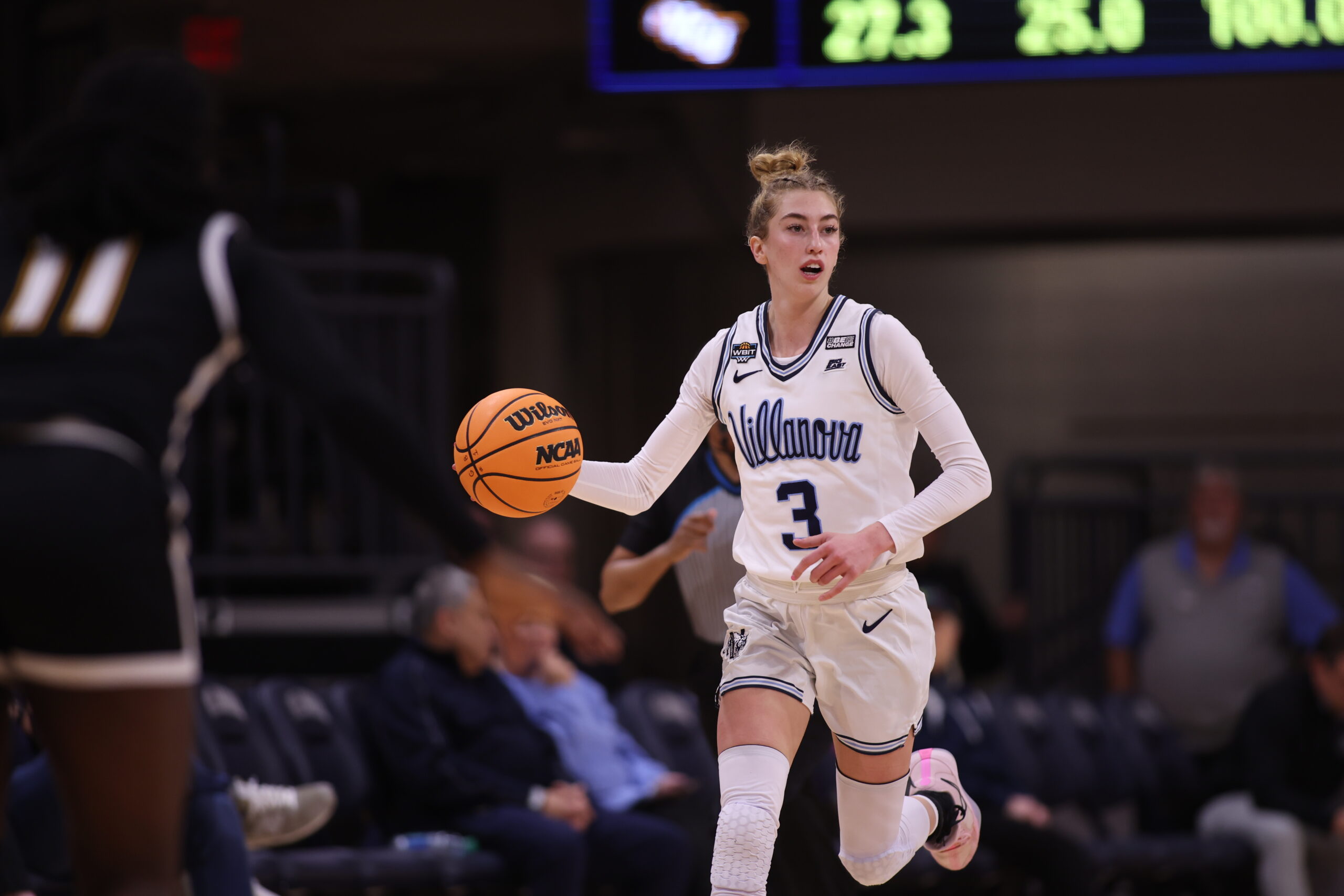 Lucy Olsen is ranked third nationally in scoring at 23.6 points per game (Photo credit: Villanova Athletics)