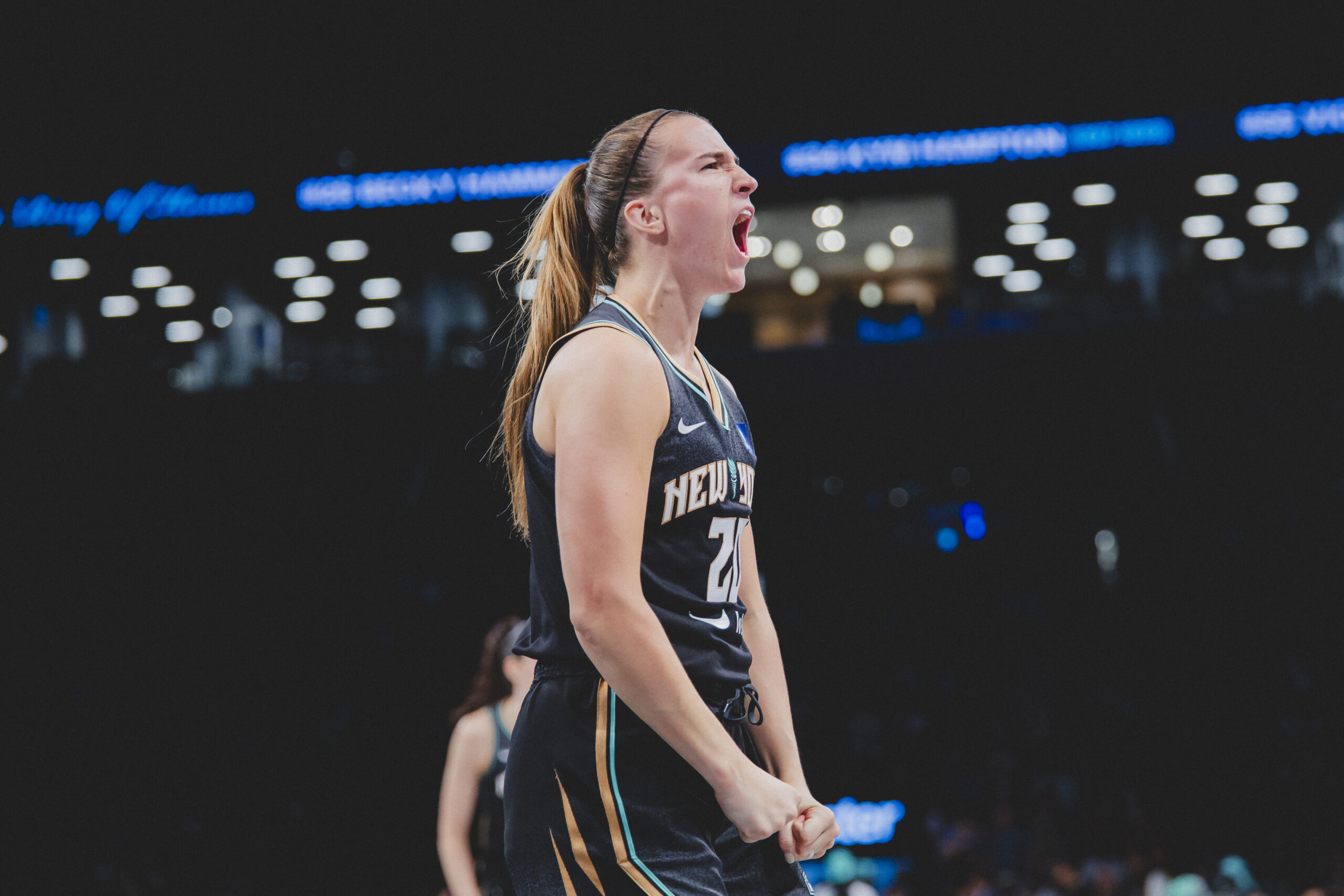 Sabrina Ionescu shouts passionately