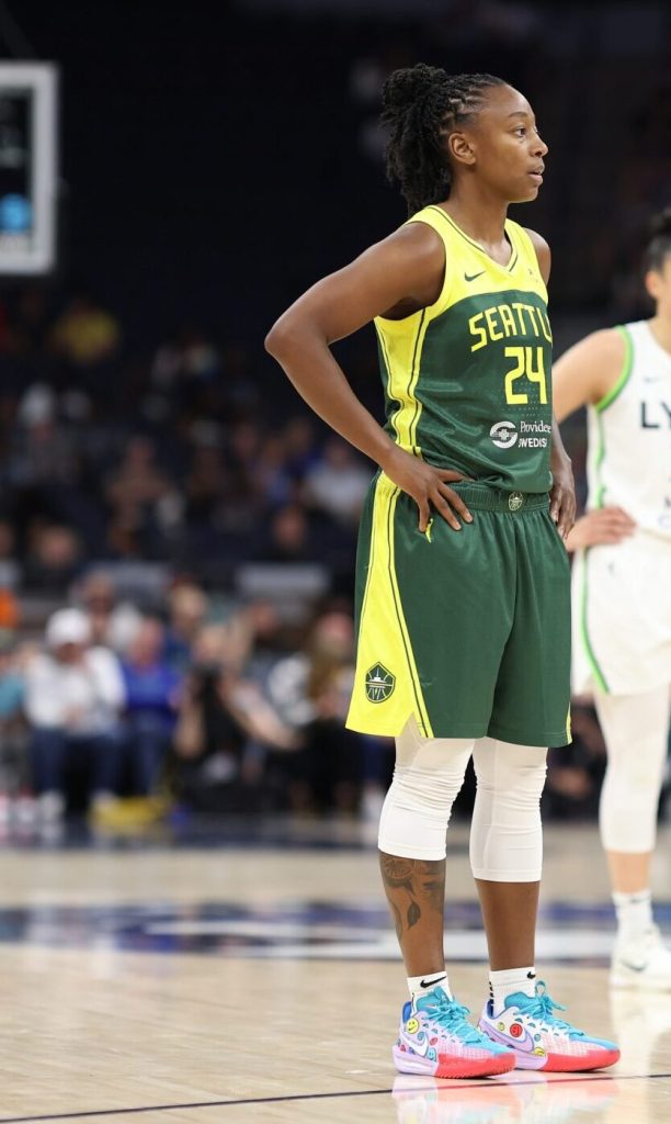 Jewell Loyd wearing her player-edition sneakers in a game