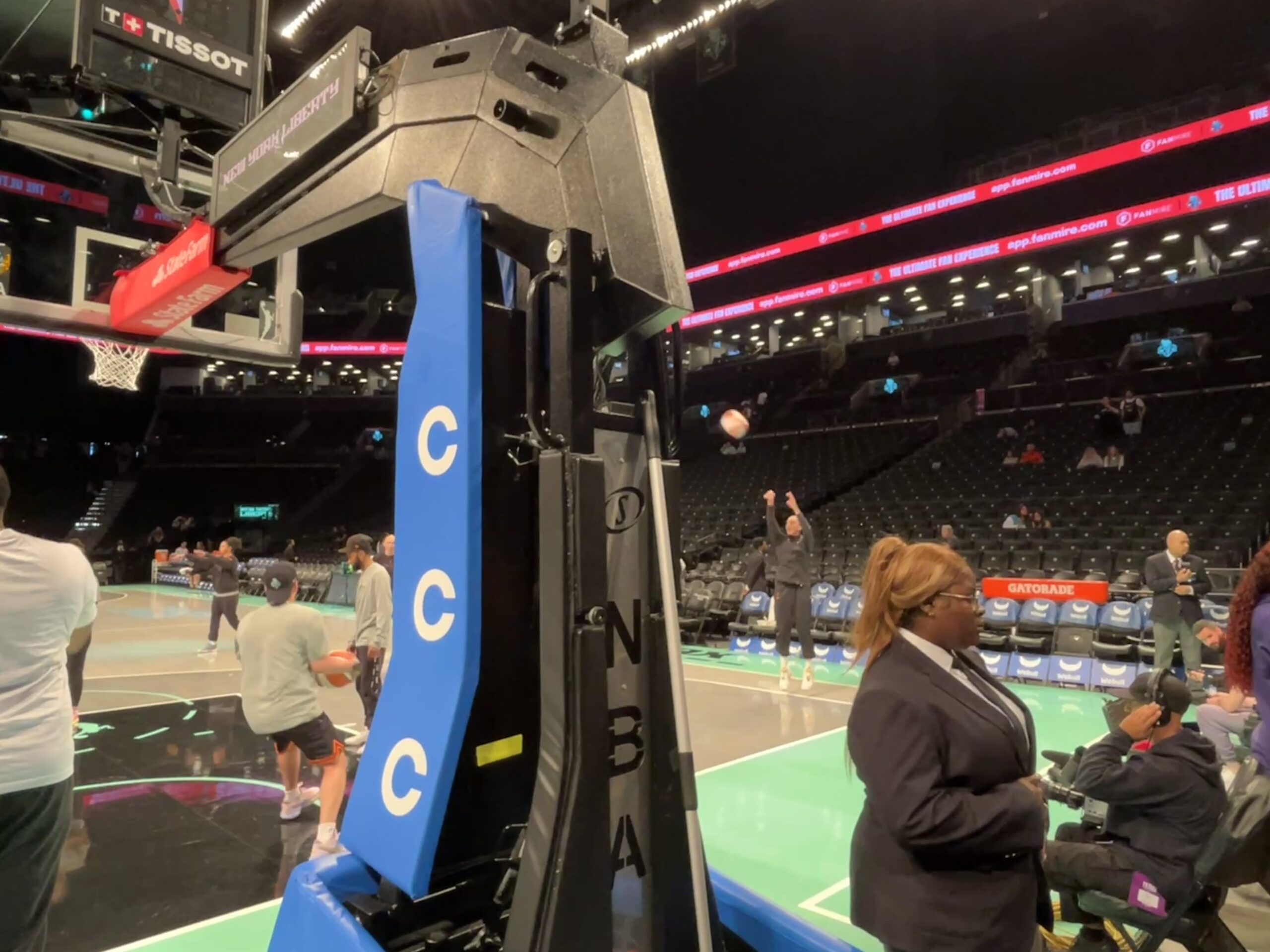 Diana Taurasi takes a shot.