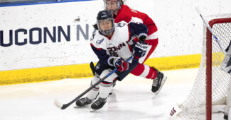 Camryn Wong in a UConn game.