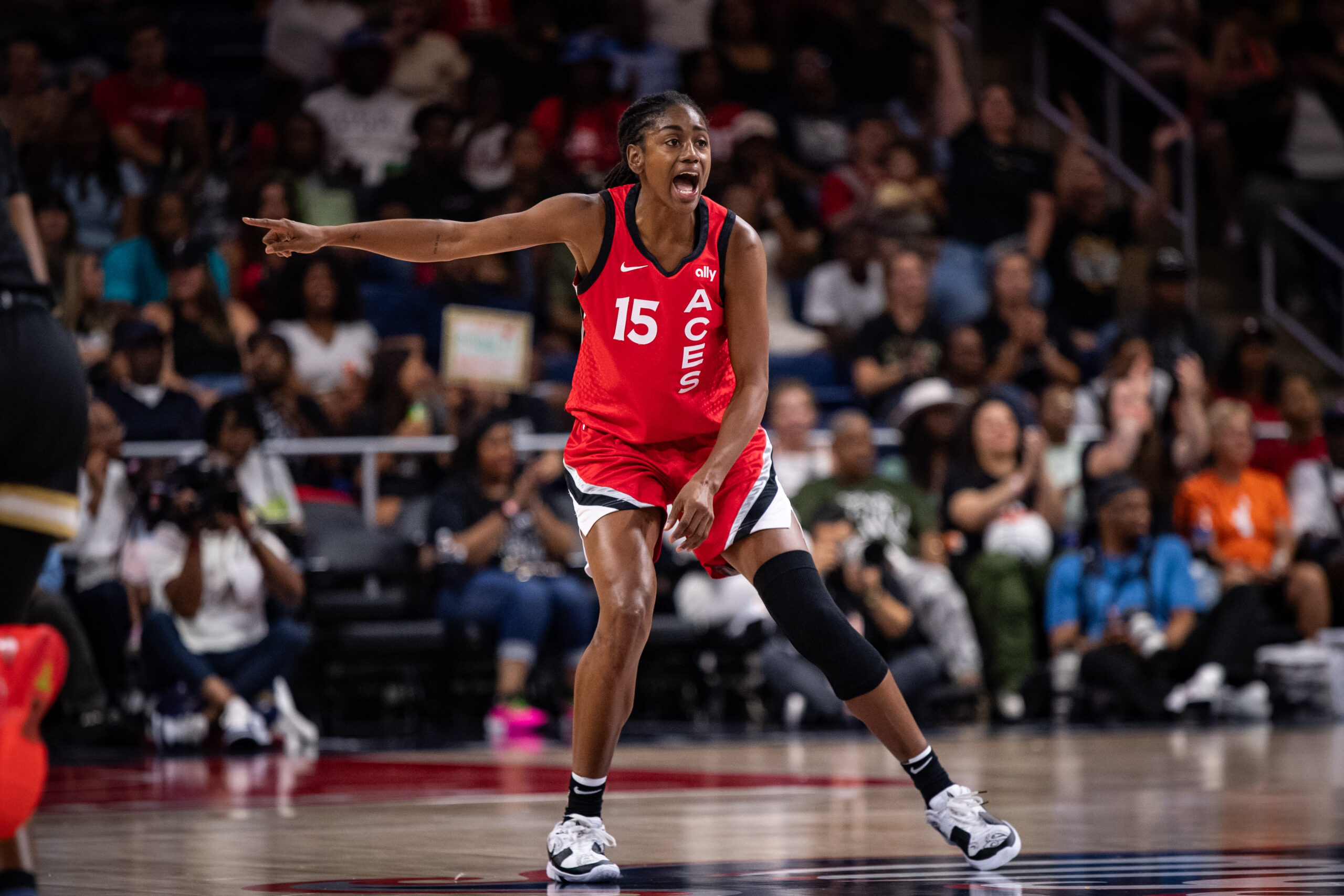 Tiffany Hayes communicates with her teammates in an Aces victory over the Mystics