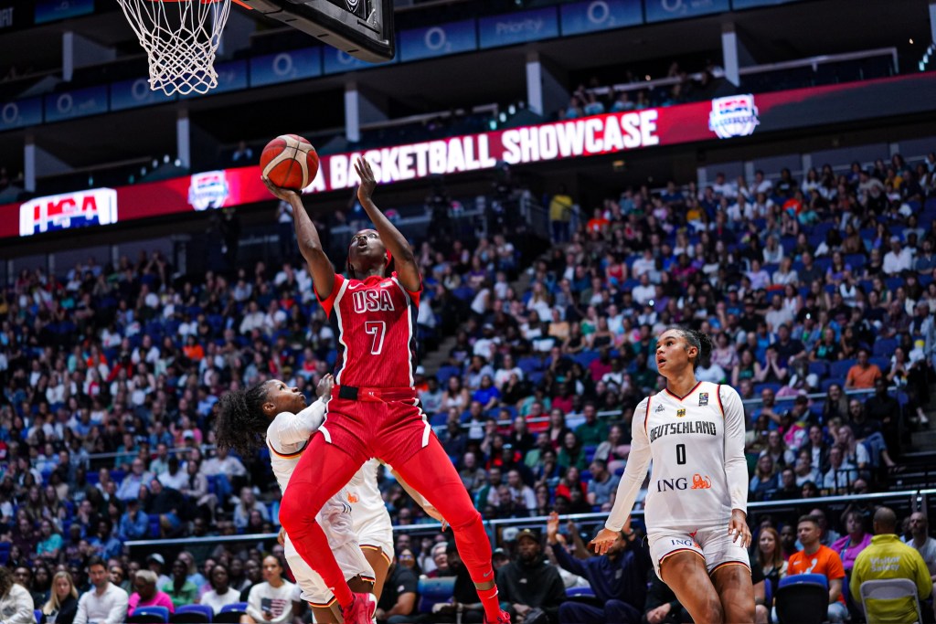 Team USA wing Kahleah Copper (7) jumps in the air to shoot a layup