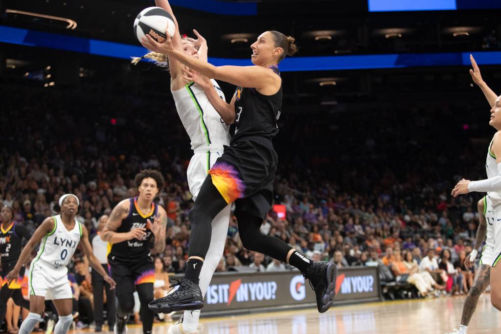 Phoenix Mercury guard <a rel=