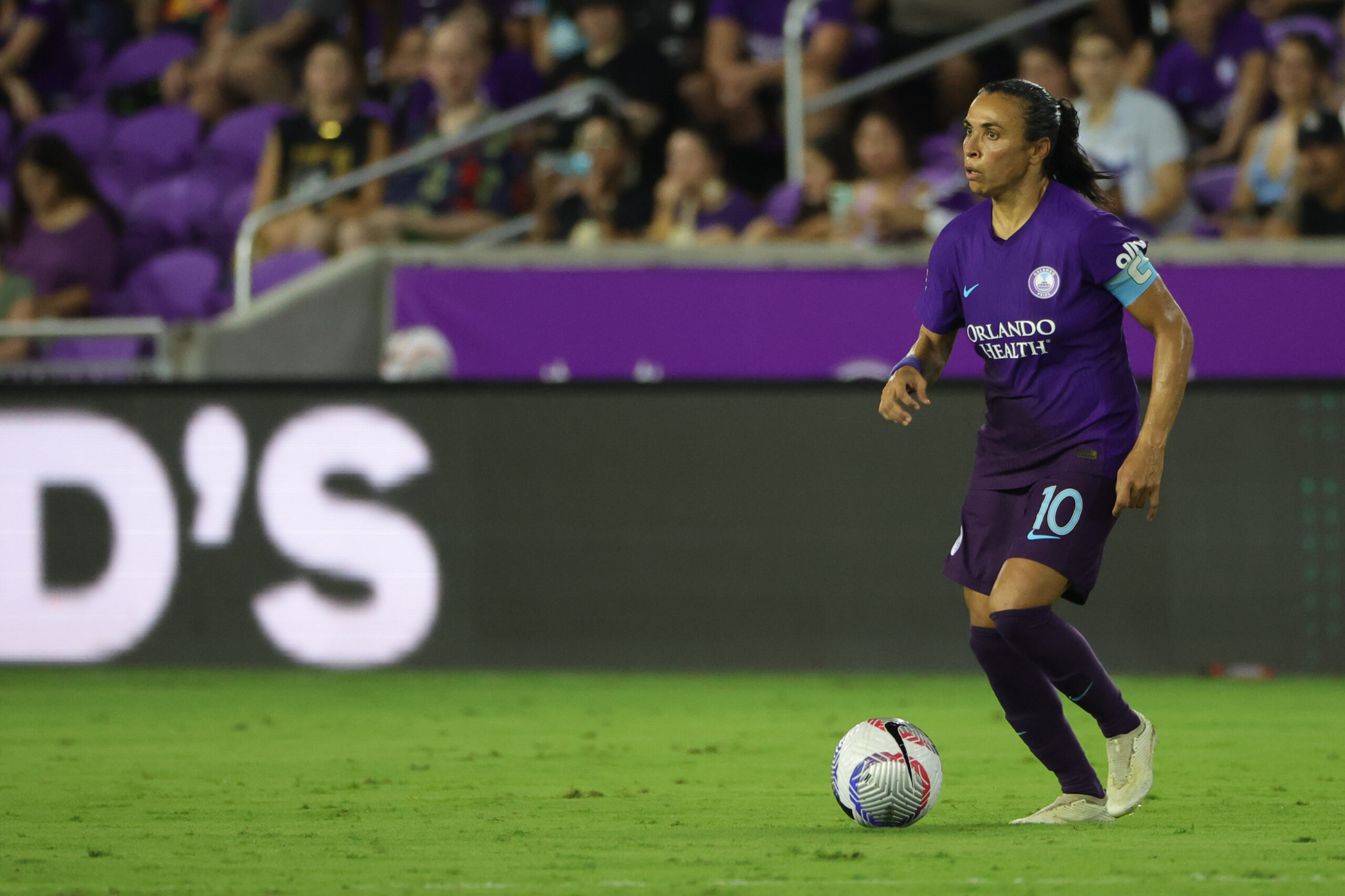 Marta dribbles the ball in a recent Orlando Pride game