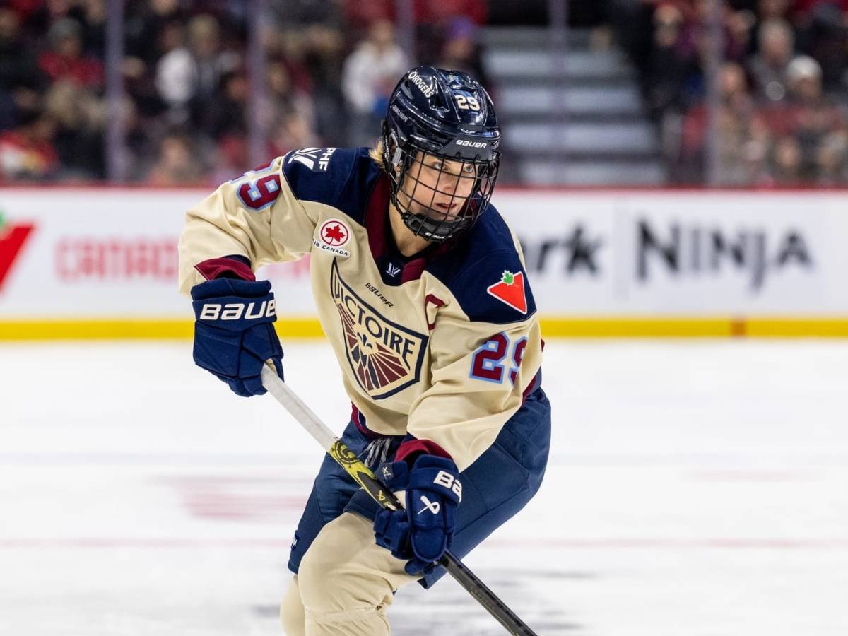 Montréal captain Marie-Philip Poulin on the ice Dec. 6th 2024. at the Canadian Tire Centre.