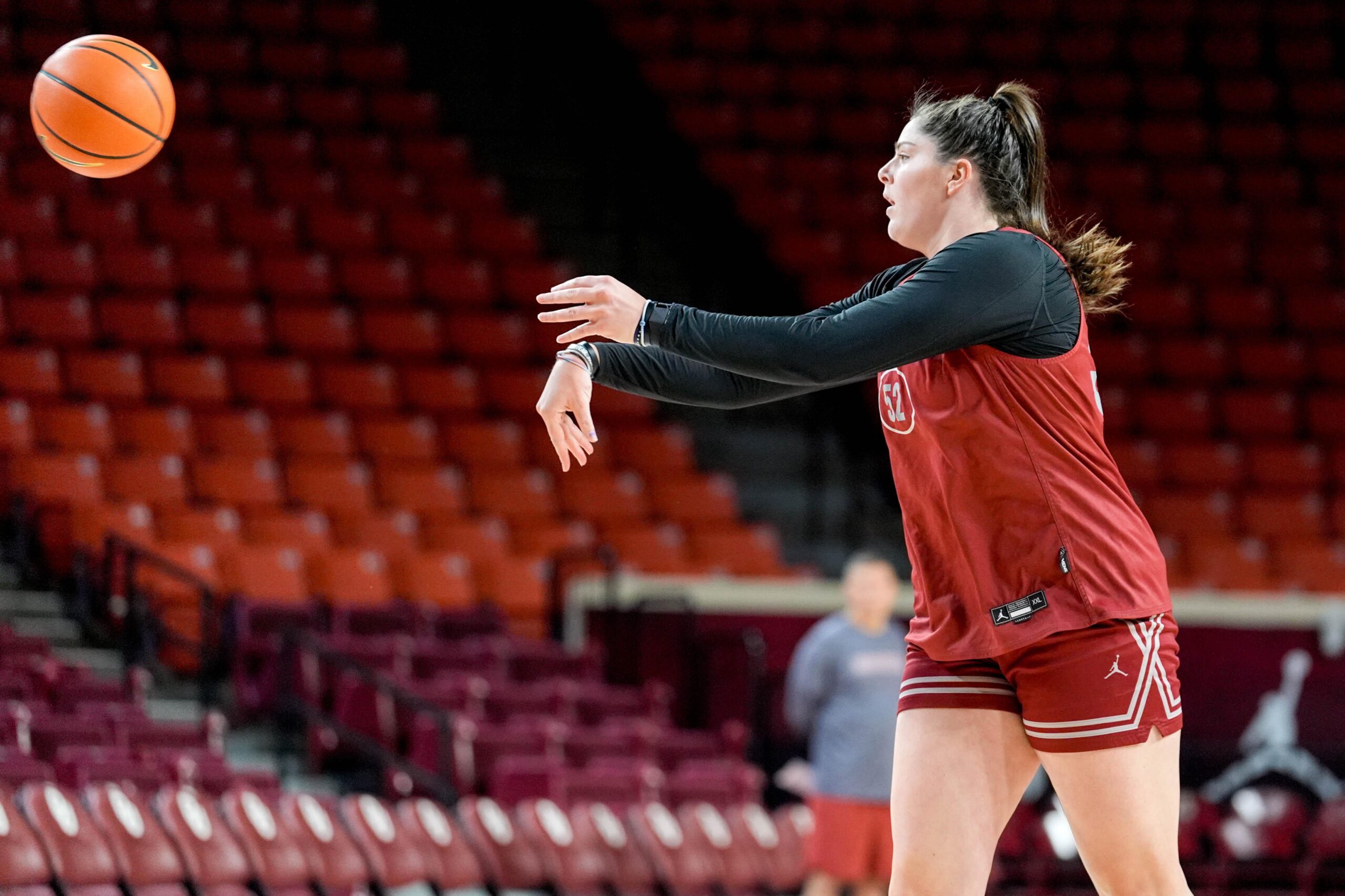 Raegan Beers fires a pass during practice.