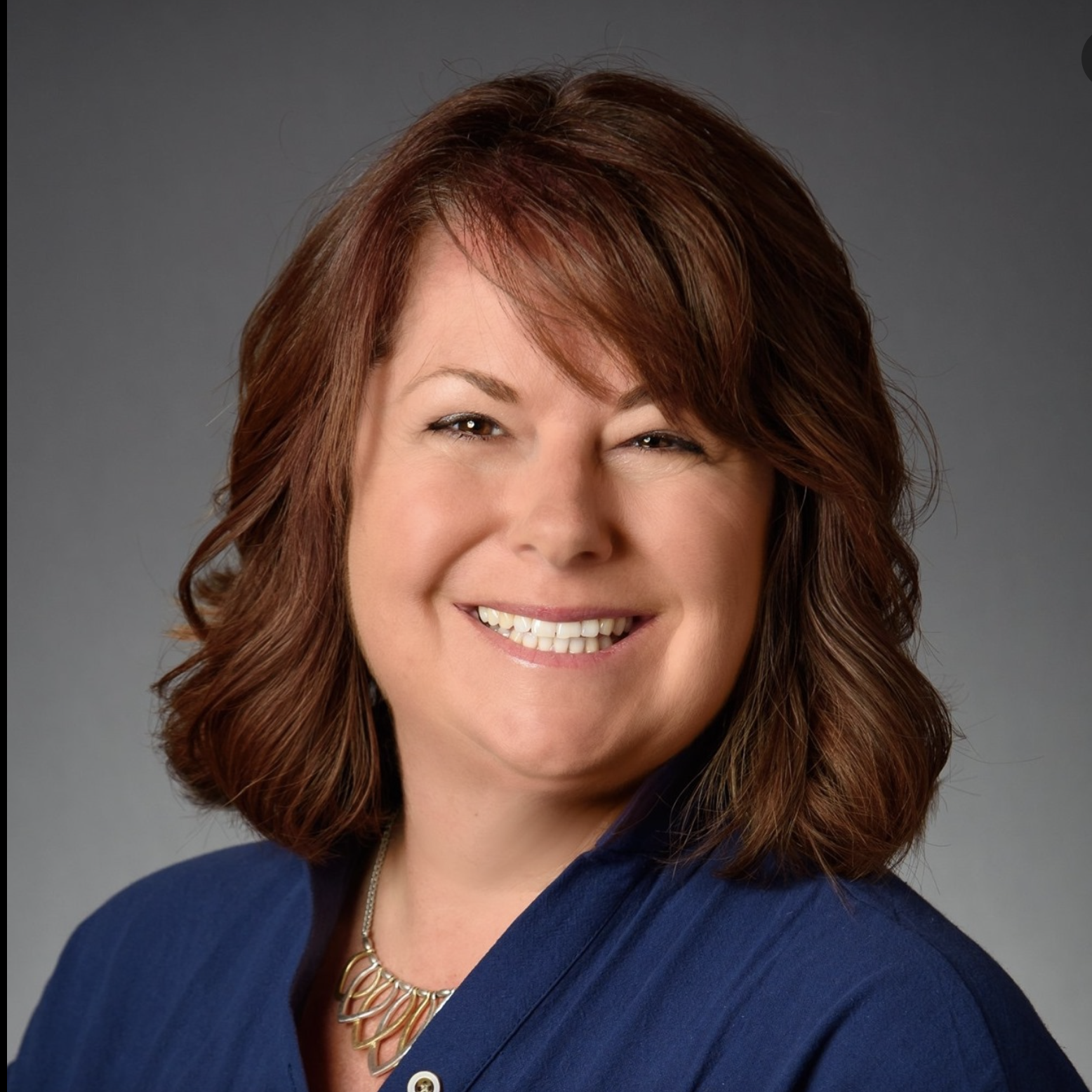 Michelle Smith headshot.