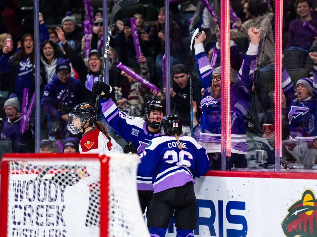 Kelly Pannek celebrates scoring