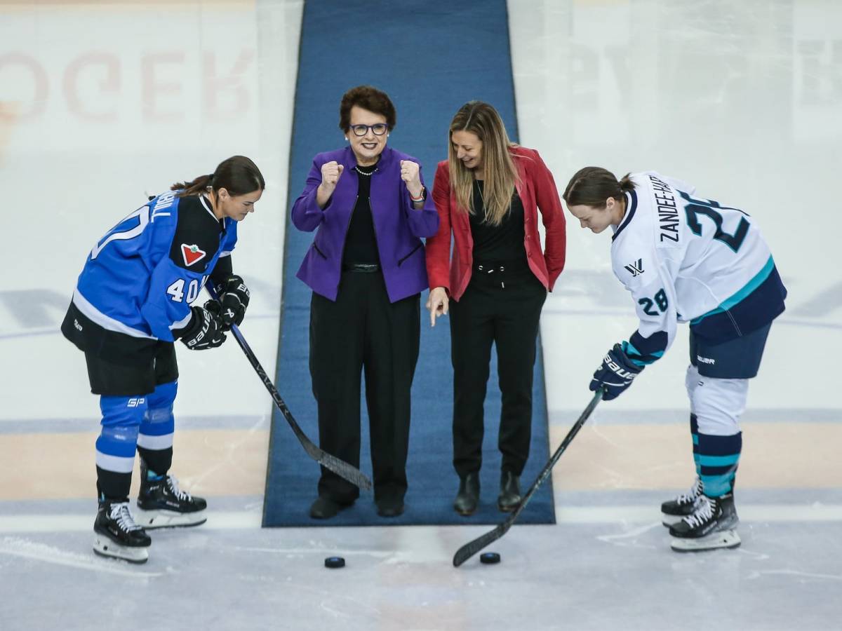 Billie Jean King and Jayna Hefford during opening puck drop for the PWHL's inaugural game