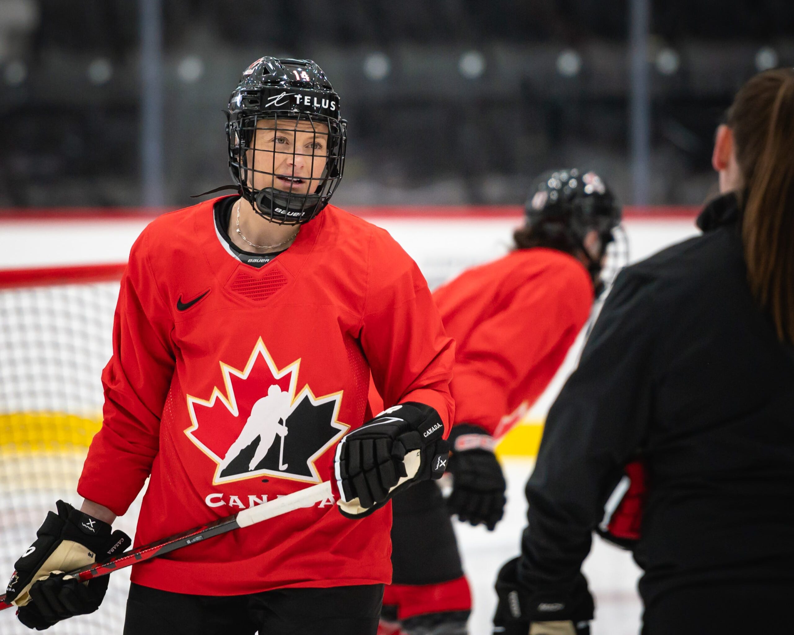 Team Canada takes the ice to prepare for women's worlds