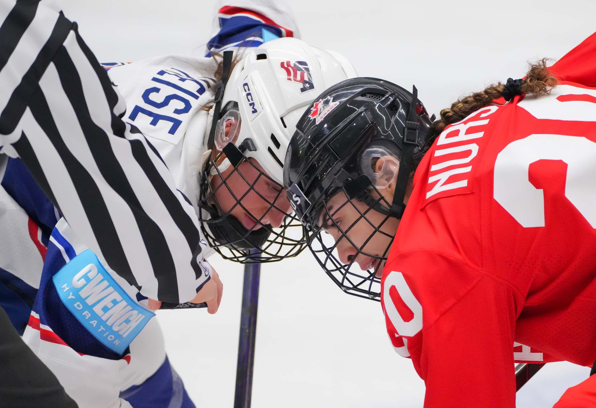 Sarah Nurse and Taylor Heise facing off