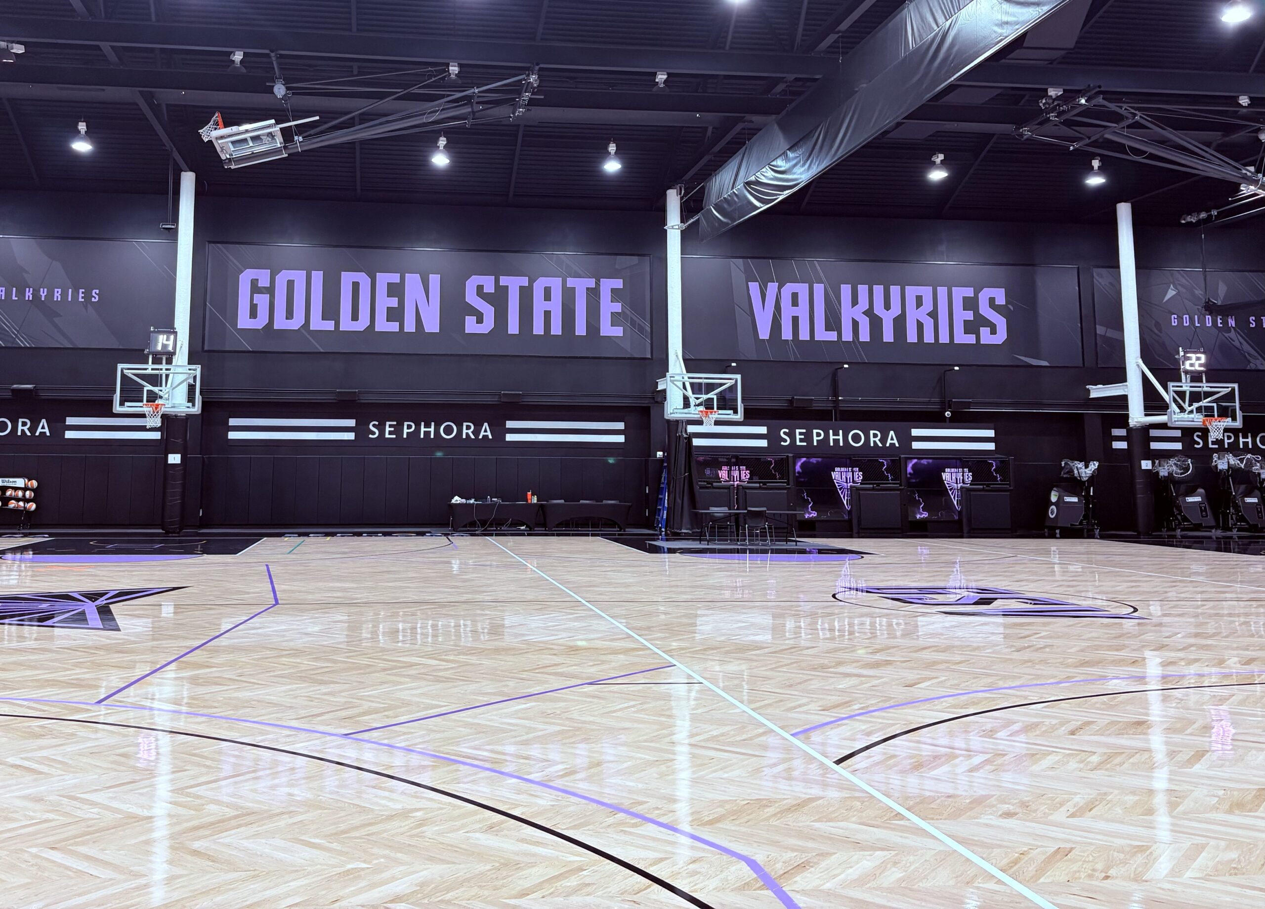 A view of the practice court at the Golden State Valkyries practice facility in Oakland, CA