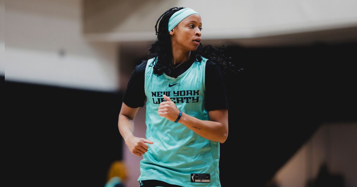 Leaonna "Neah" Odom running during New York Liberty training camp.