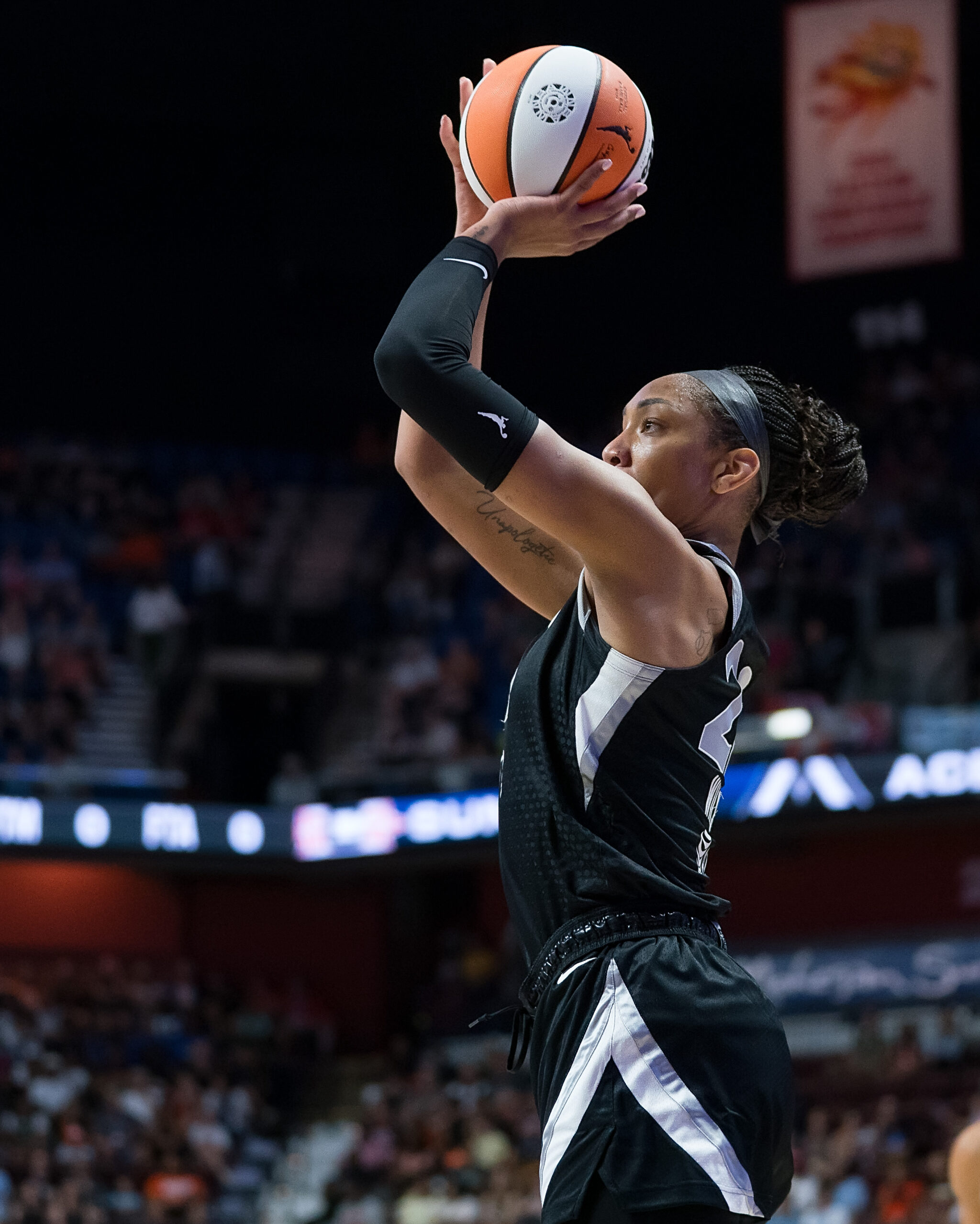 A’ja Wilson shoots to score against the Connecticut Sun at Mohegan Sun Arena in Uncasville, Connecticut. Photo Credit: Chris Poss- The Next