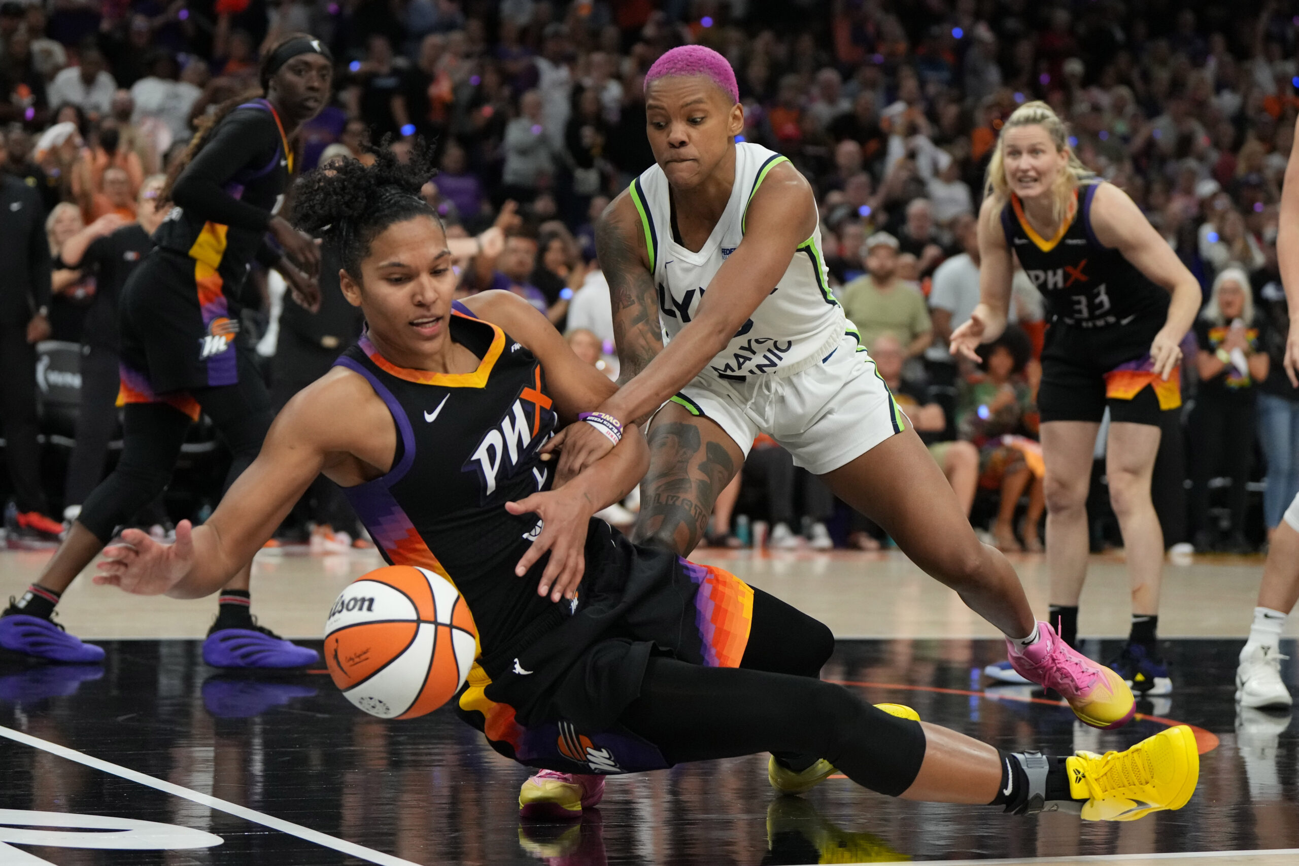 Game 3 between the Phoenix Mercury and Minnesota Lynx was as physical as it could be, with Alyssa Thomas and Courtney Williams setting the tone.