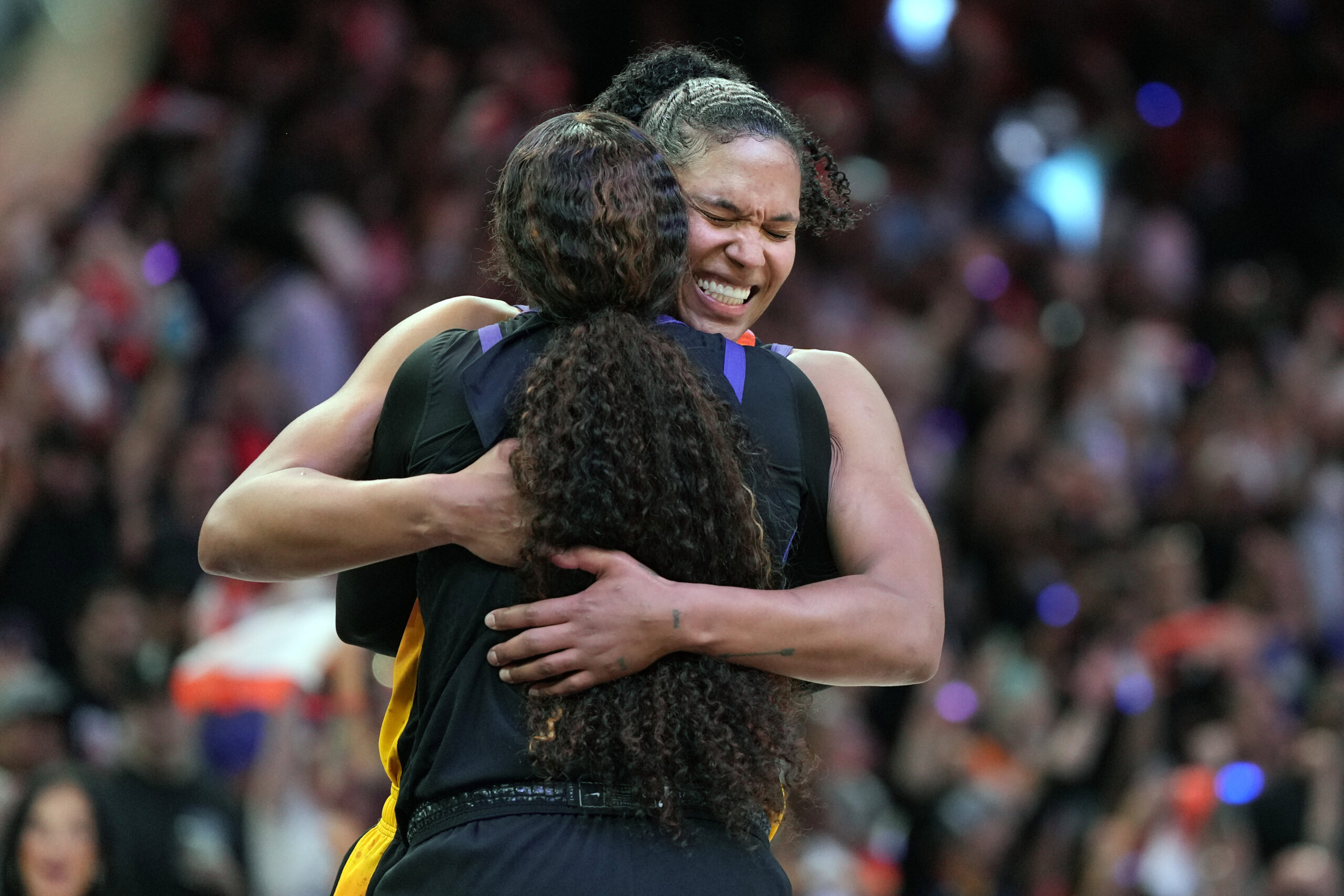 Alyssa Thomas and Kahleah Copper are two of the most experienced players on the Mercury roster, combining for 36 points in Phoenix's Game 4 victory.