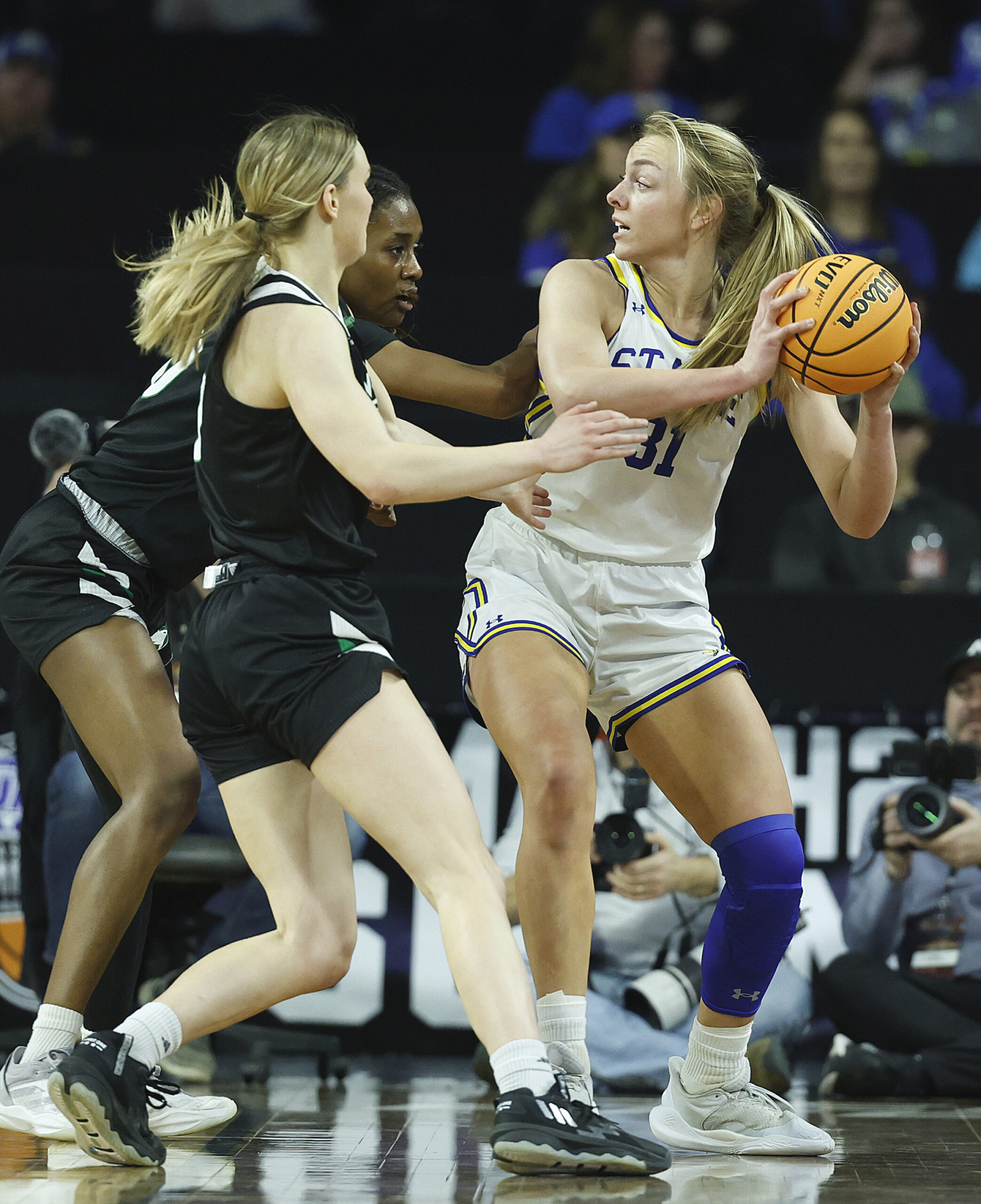 2025-26 Preseason Player of the Year in the Summit League, Brooklyn Meyet looks to score during the 2025 Summit League Tournament.