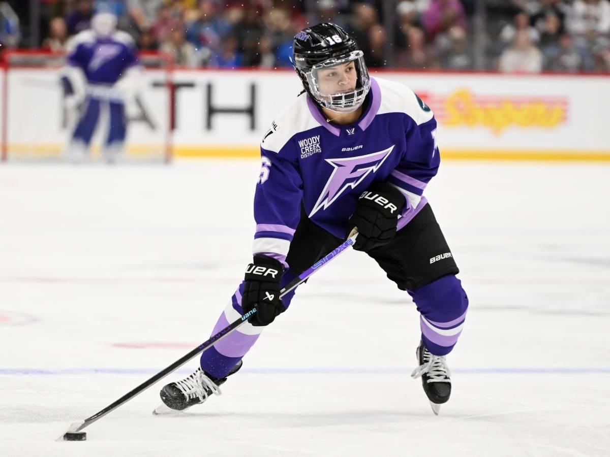 Frost # 16 Sophie Jaques