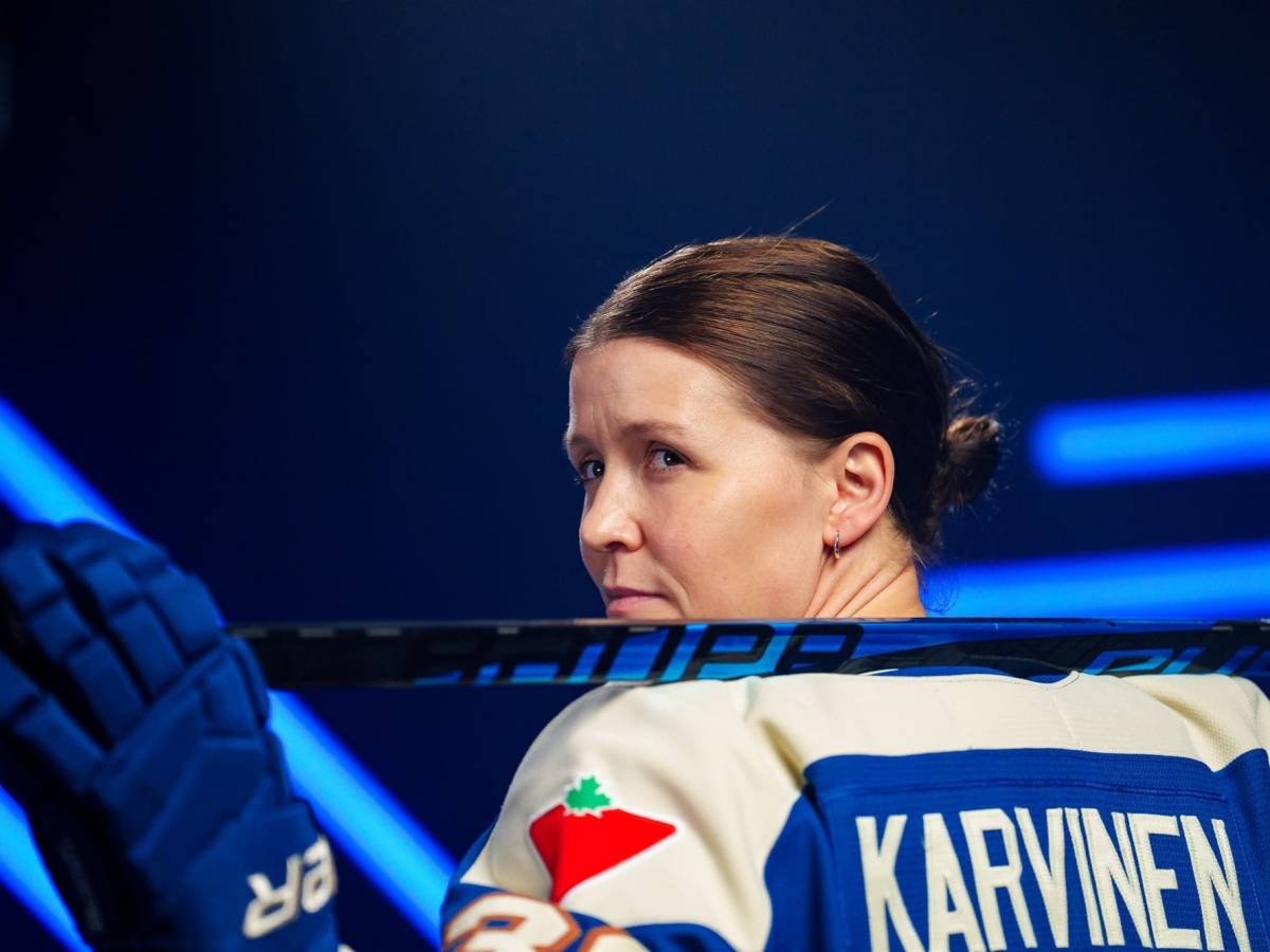 Michelle Karvinen poses for media day
