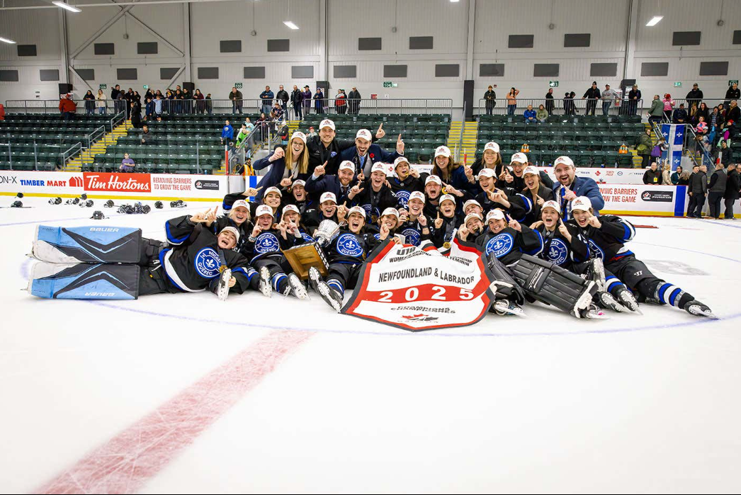 Team Quebec celebrates winning their first U18 National Championship
