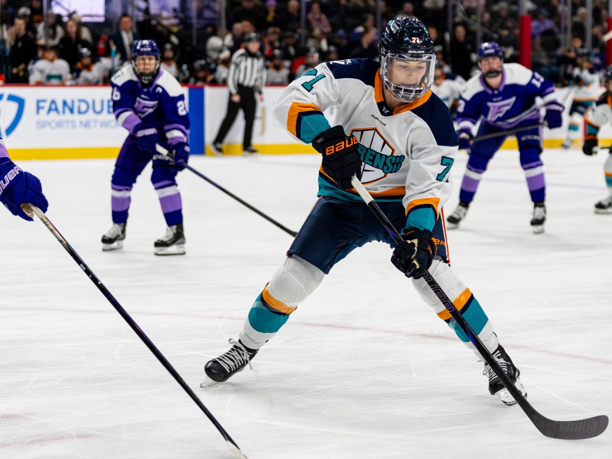 Sirens acquire Denisa Křížová from Frost for Jincy Roese