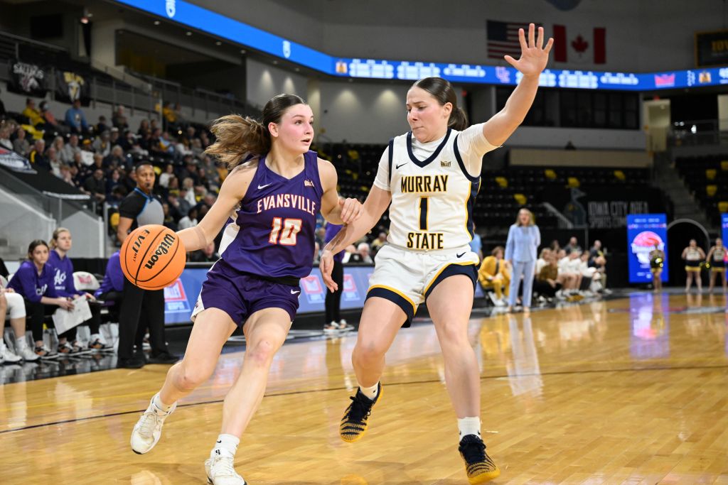 MVC Tournament MVP Hallie Poock of Murray State guards Evansville's Camryn Runner during the championship game of the 2026 Missouri Valley Tournament. Runner was also named to the All-Tournament Team.