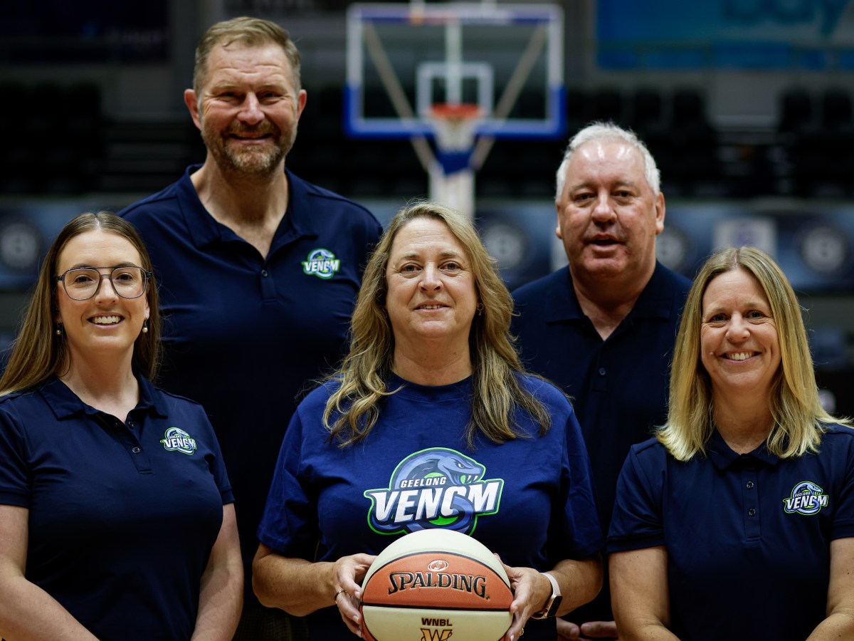 Coaches depart, stalwarts return, young guns re-sign as WNBL has its own March Madness