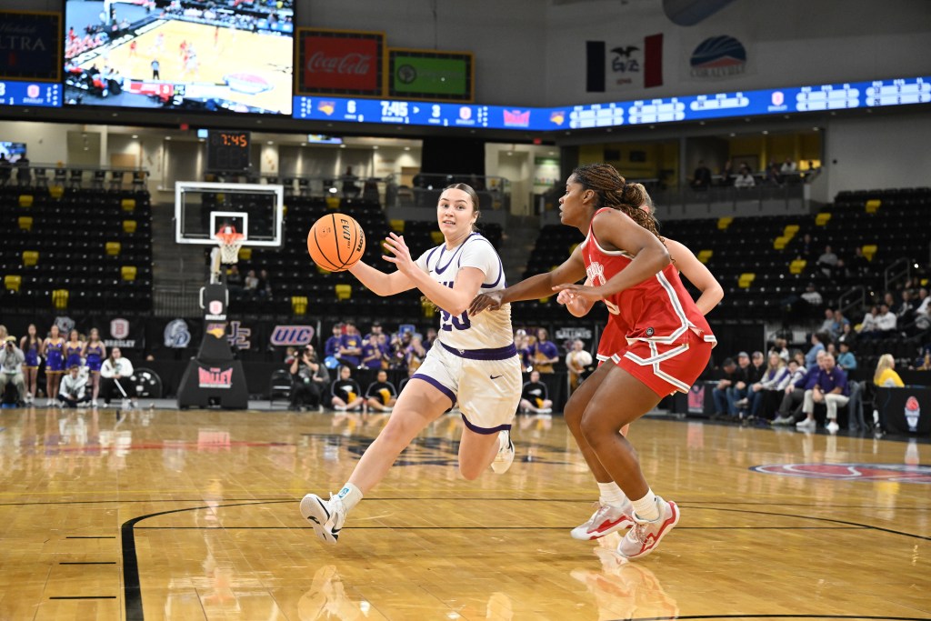 UNI guard Jenna Twedt (20) looks to pass against Bradley at the 2026 Missouri Valley Tournament at XTream Arena in Coralville, Iowa.
