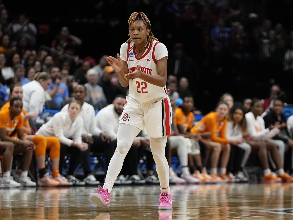 NCAA Tournament notebook: Curses, comedy, pit bulls and superpowers in Columbus