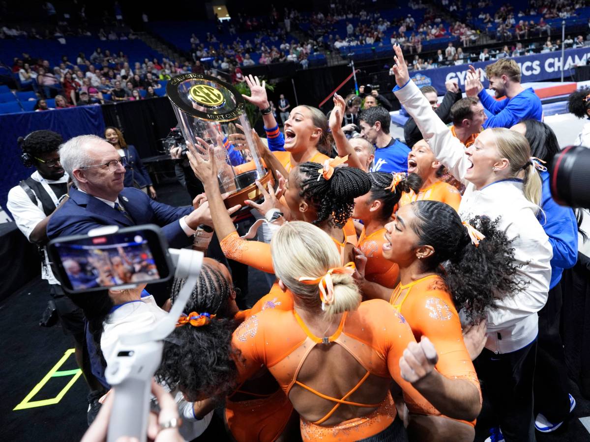 Florida wins SEC Conference Championships — Ruby Evans is British national champ