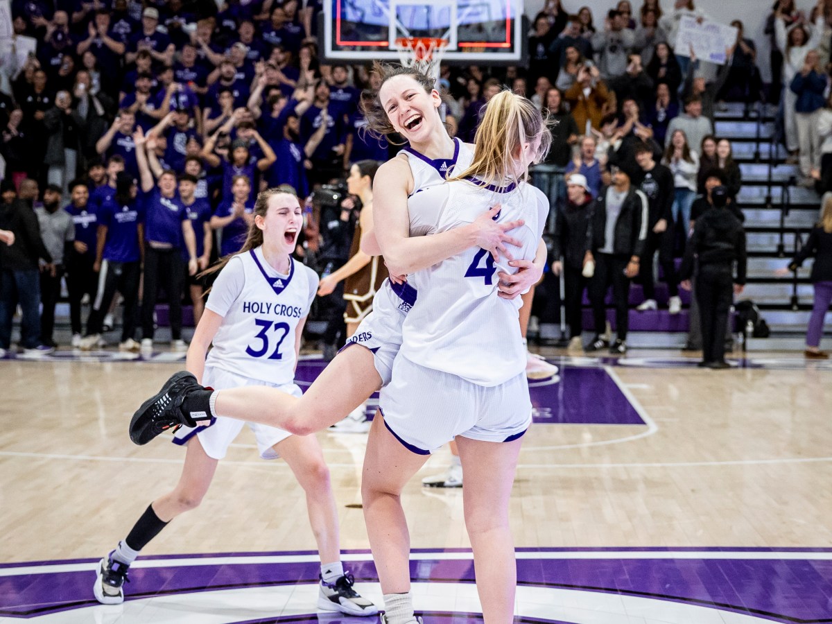 Holy Cross wins Patriot League Championship