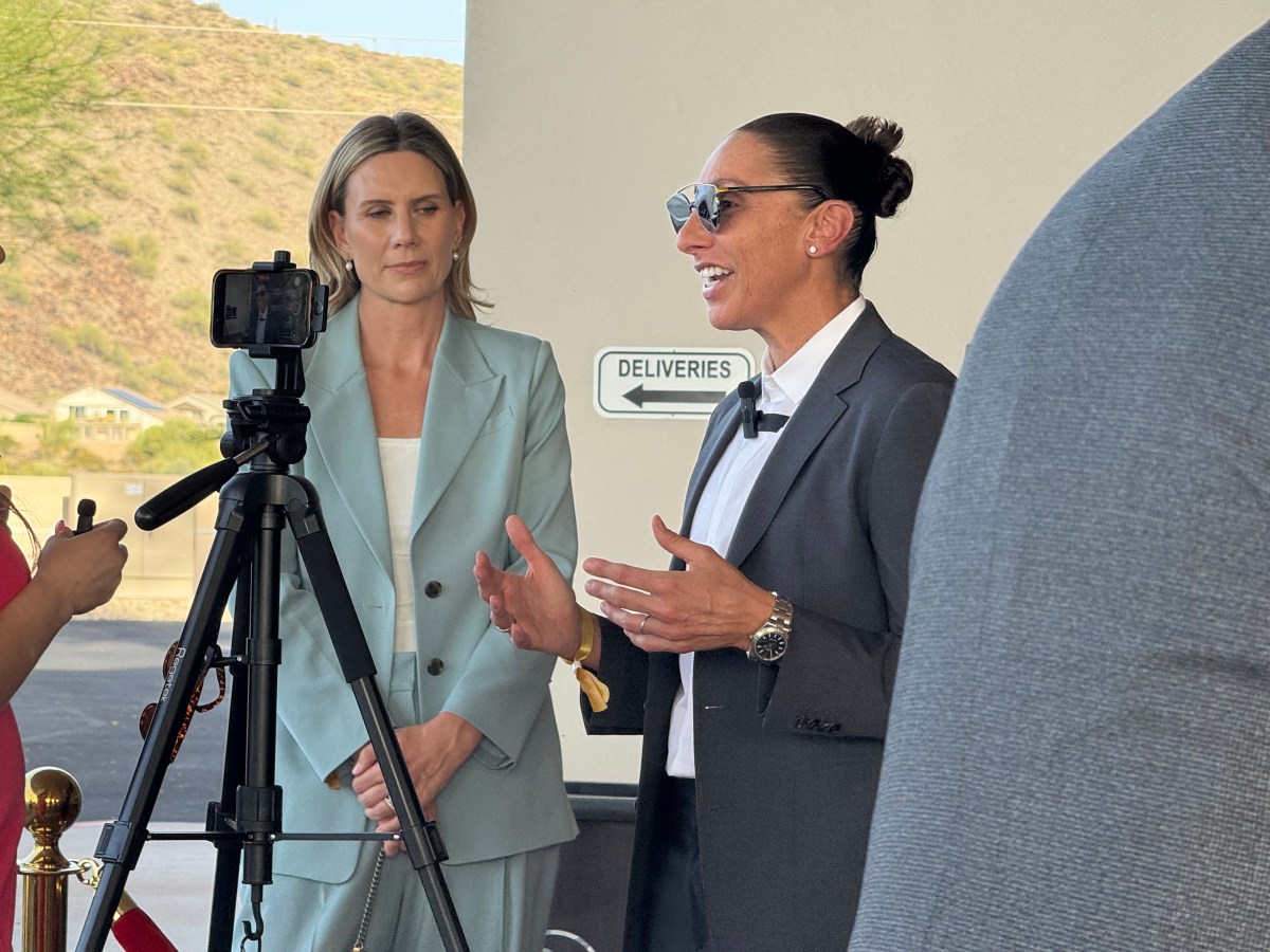 Sights and sounds from Diana Taurasi’s induction into the Arizona Sports Hall of Fame