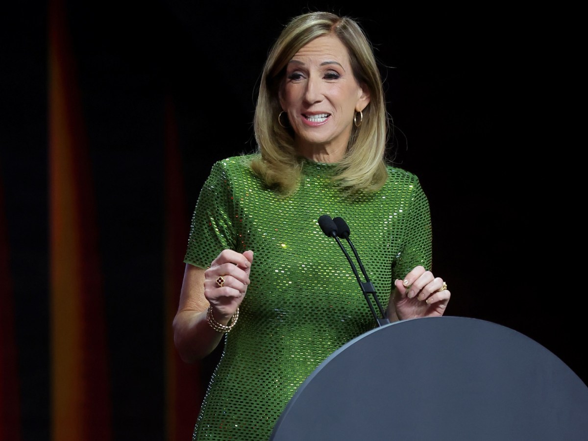 What is the WNBA conversation on Cathy Engelbert really about? — Azzi Fudd talks Dallas Wings